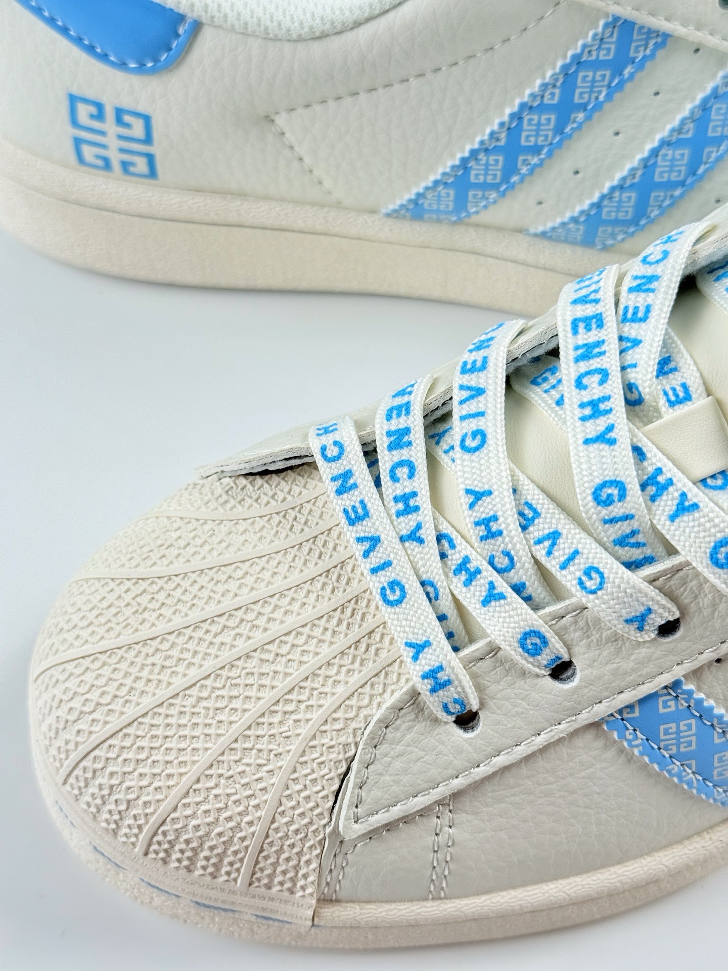 220 AD Originals Superstar x OFF-WHITE 白蓝 HS3067