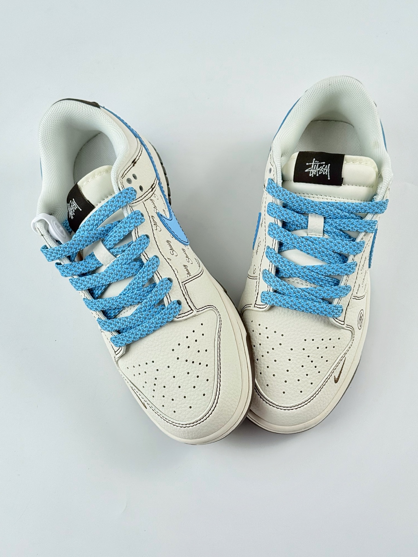 240 Nike SB Dunk Low x Stussy 白蓝小勾满天星 XF8698-081