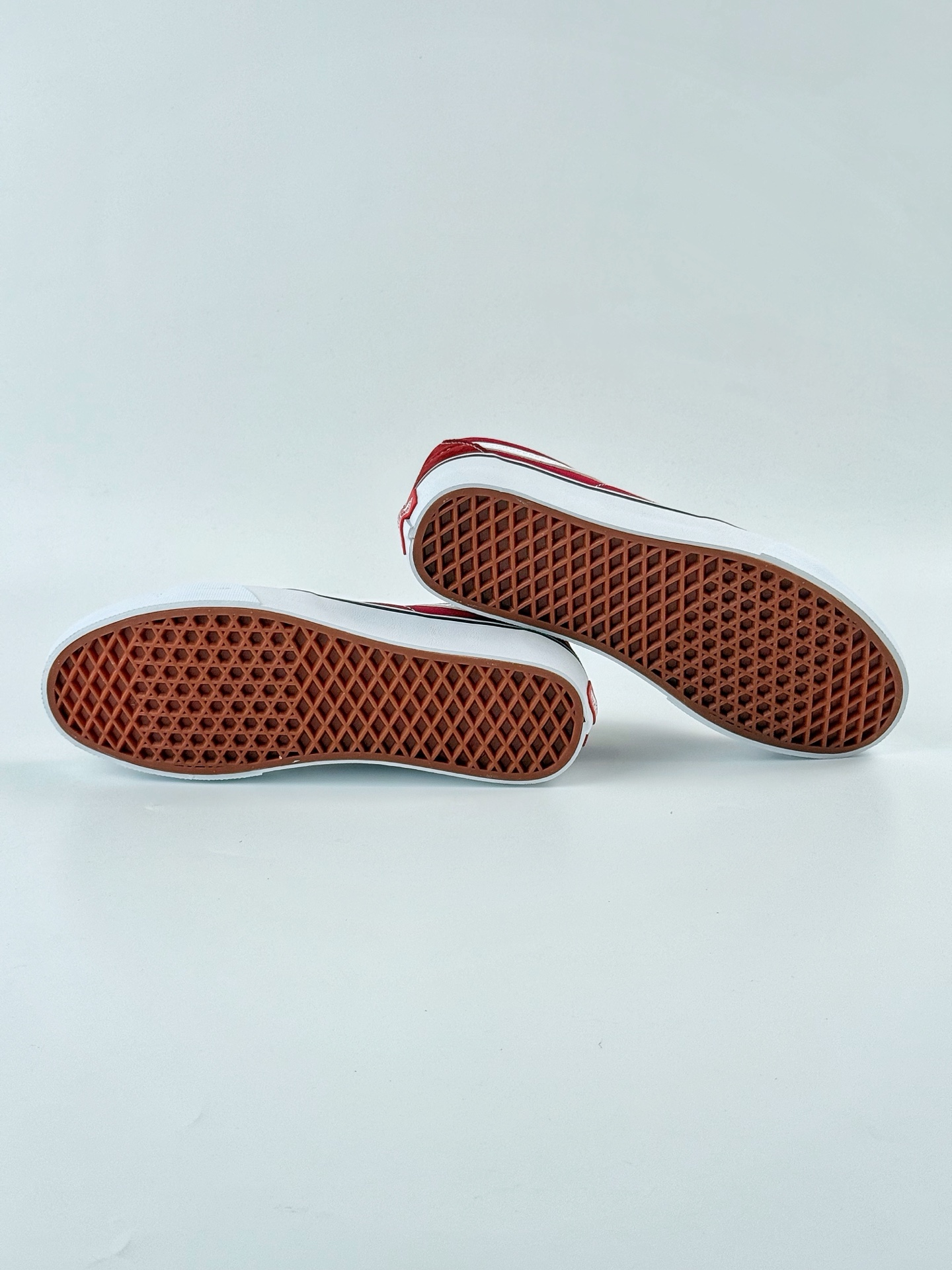 VANS范斯Sk8-Low 2022夏季新款 复古白红拼接低帮情侣运动休闲帆布鞋滑板鞋 VN0A4UUK5U7YK