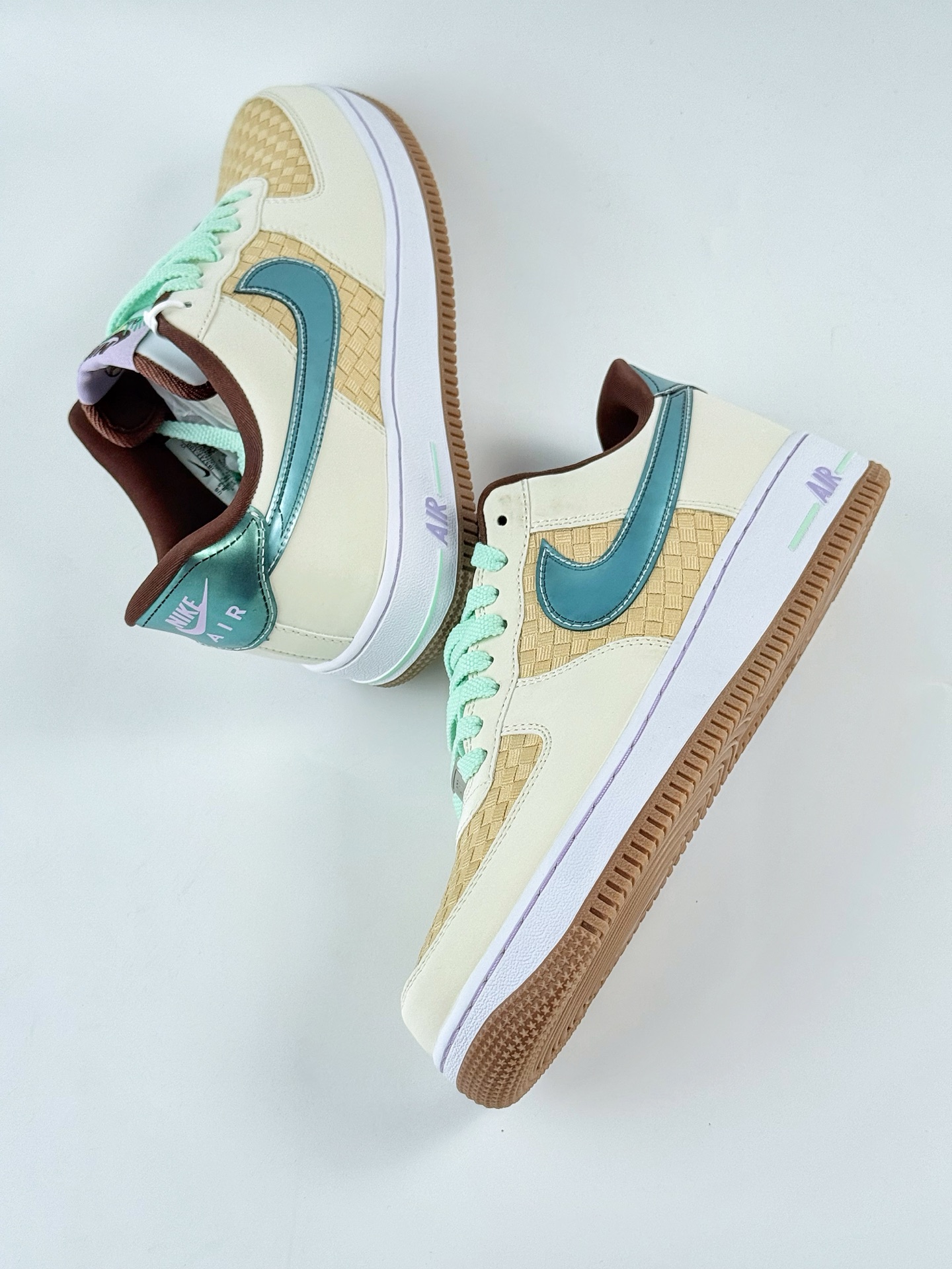 Nike Air Force 1 Low 07 米黄绿 IB5722-100