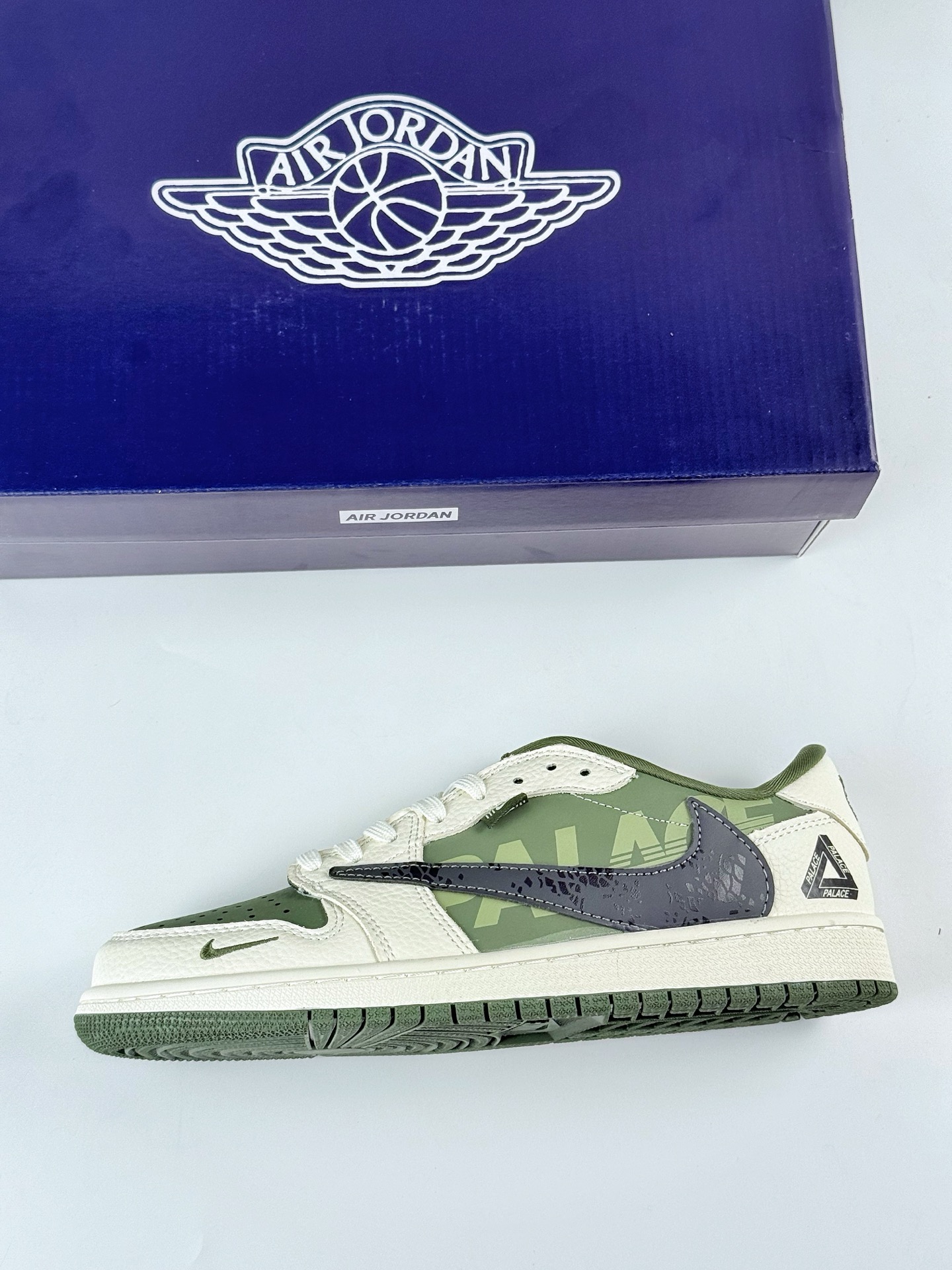 Travis Scott x Nike Air Jordan 1 Low x PALACE Air Jordan 1 Low 反转白绿小勾倒钩 XS2024-030