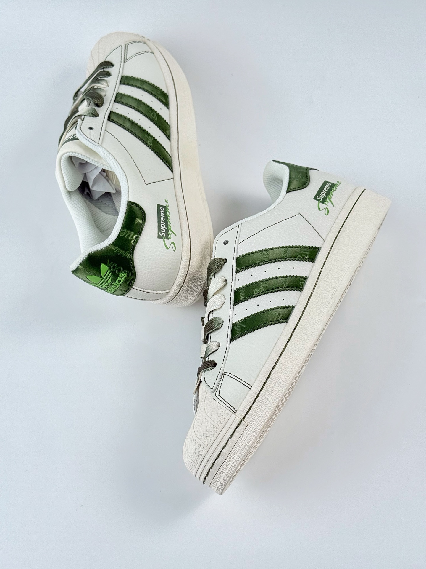 AD Originals Superstar x Supreme 白绿 HS3068