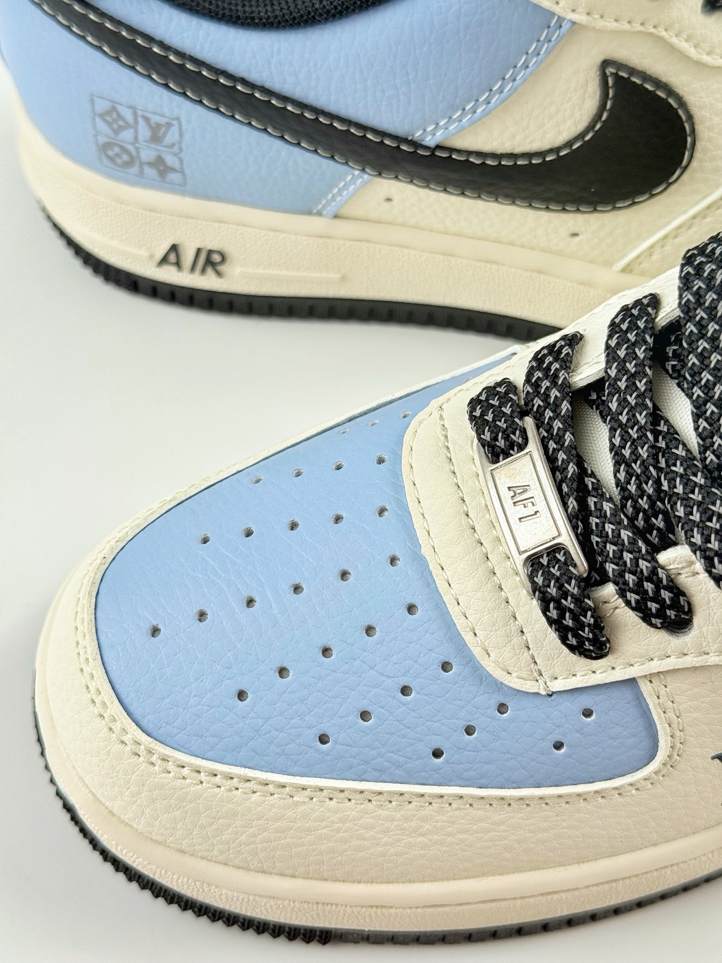 Nike Air Force 1 Low 07 x Louis Vuitton 白蓝满天星 JJ2508-712