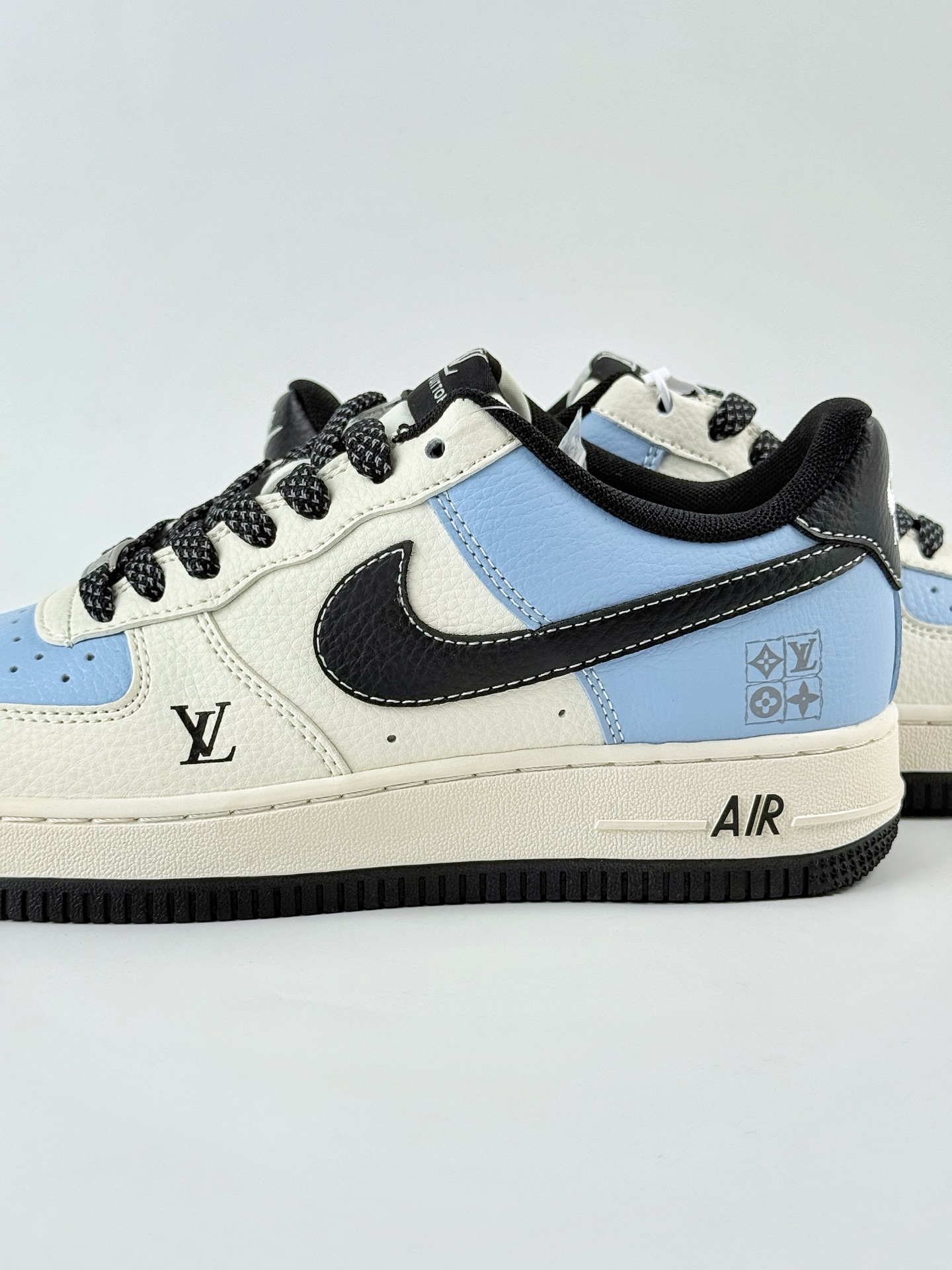Nike Air Force 1 Low 07 x Louis Vuitton 白蓝满天星 JJ2508-712