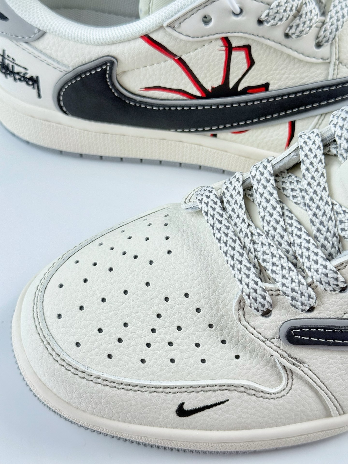 Travis Scott x Nike Air Jordan 1 Low x Stussy Air Jordan 1 Low 反转白黑灰小钩满天星倒钩 HS8068-006