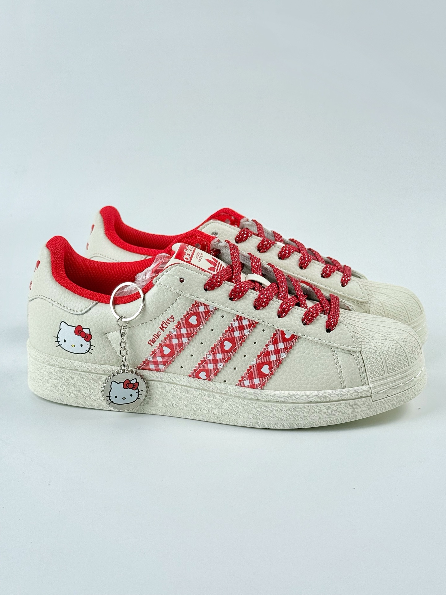 AD Originals Superstar x Hello Kitty 白红 XG0002
