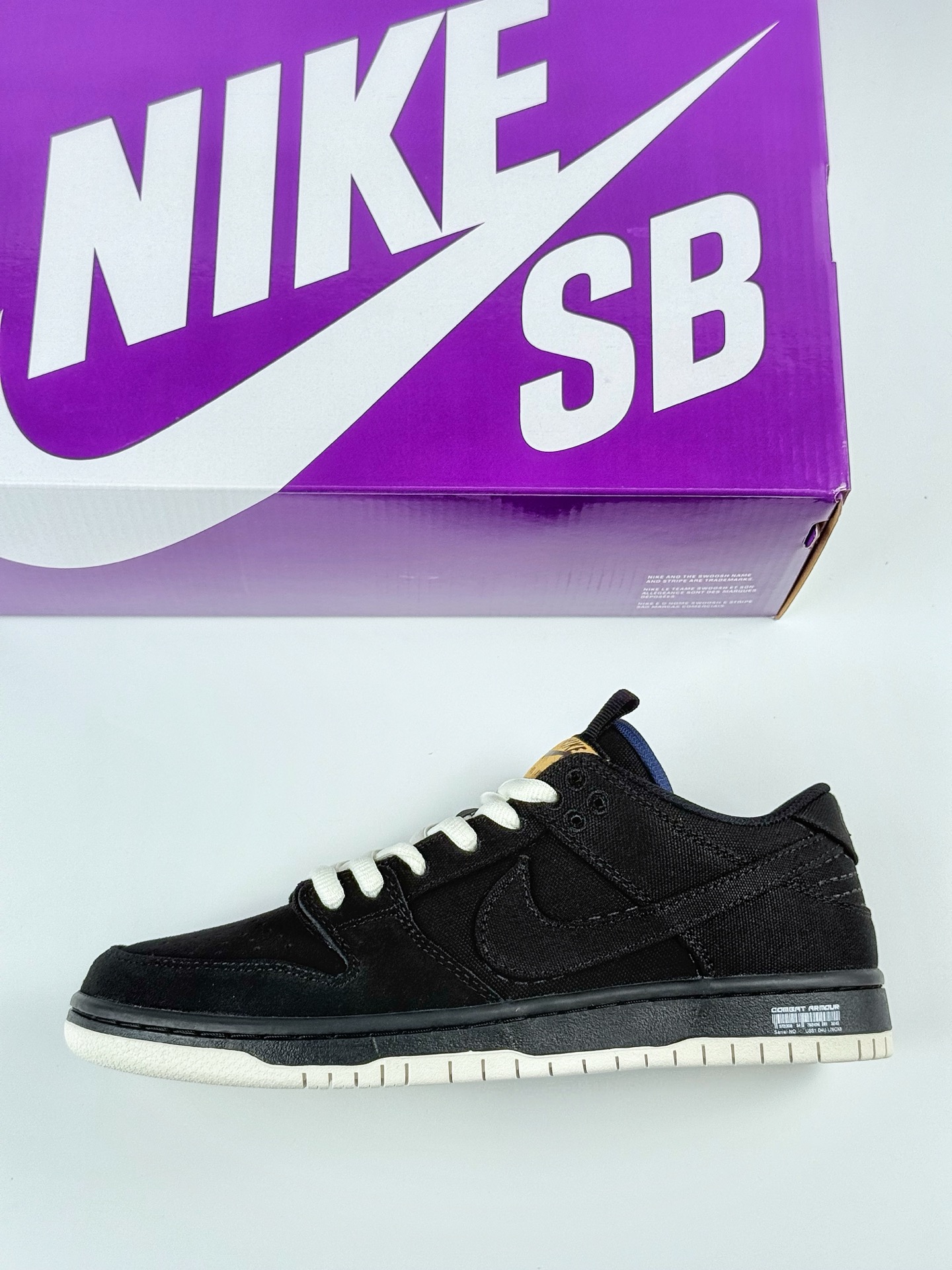 NIKE SB Dunk Low ”night raid” 黑色 DX6775-400