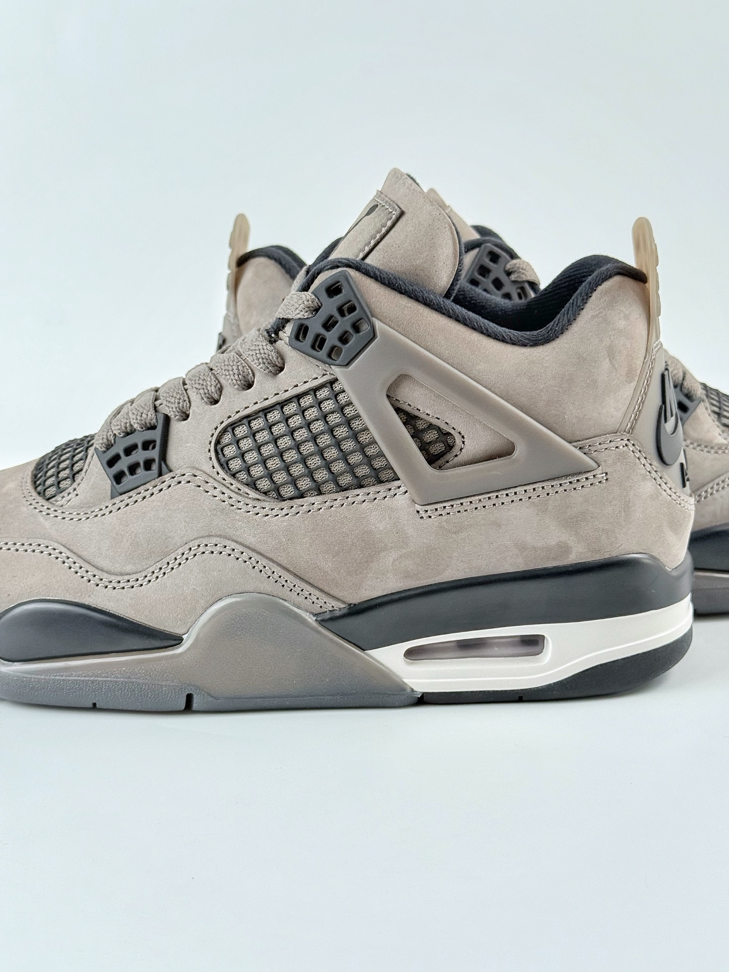 Nike Air Jordan 4 Retro 乔丹四代 “Laser” 灰黑 FV5029-200