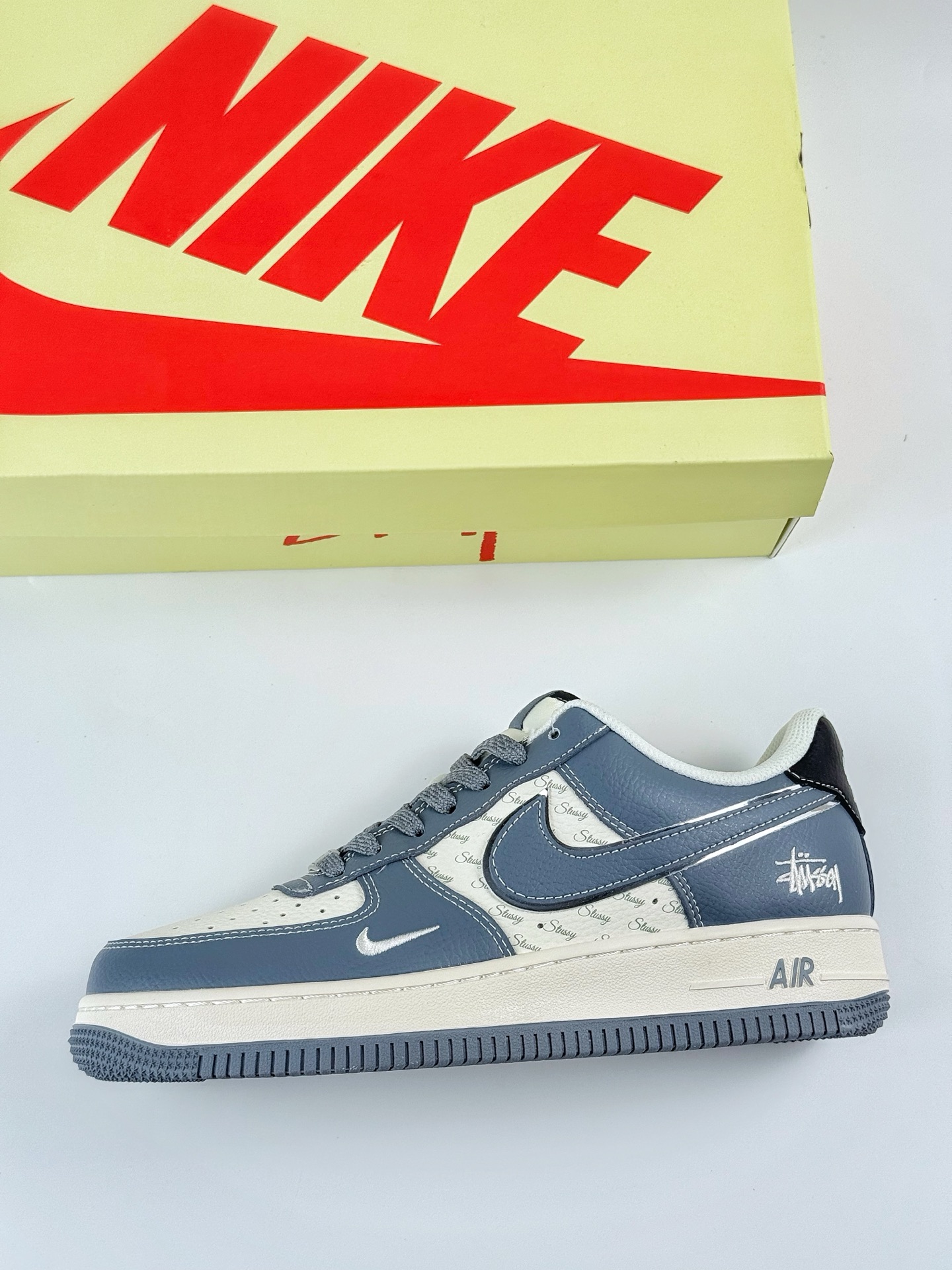 Nike Air Force 1 Low 07 x Stussy 蓝白小勾 XS1958-553