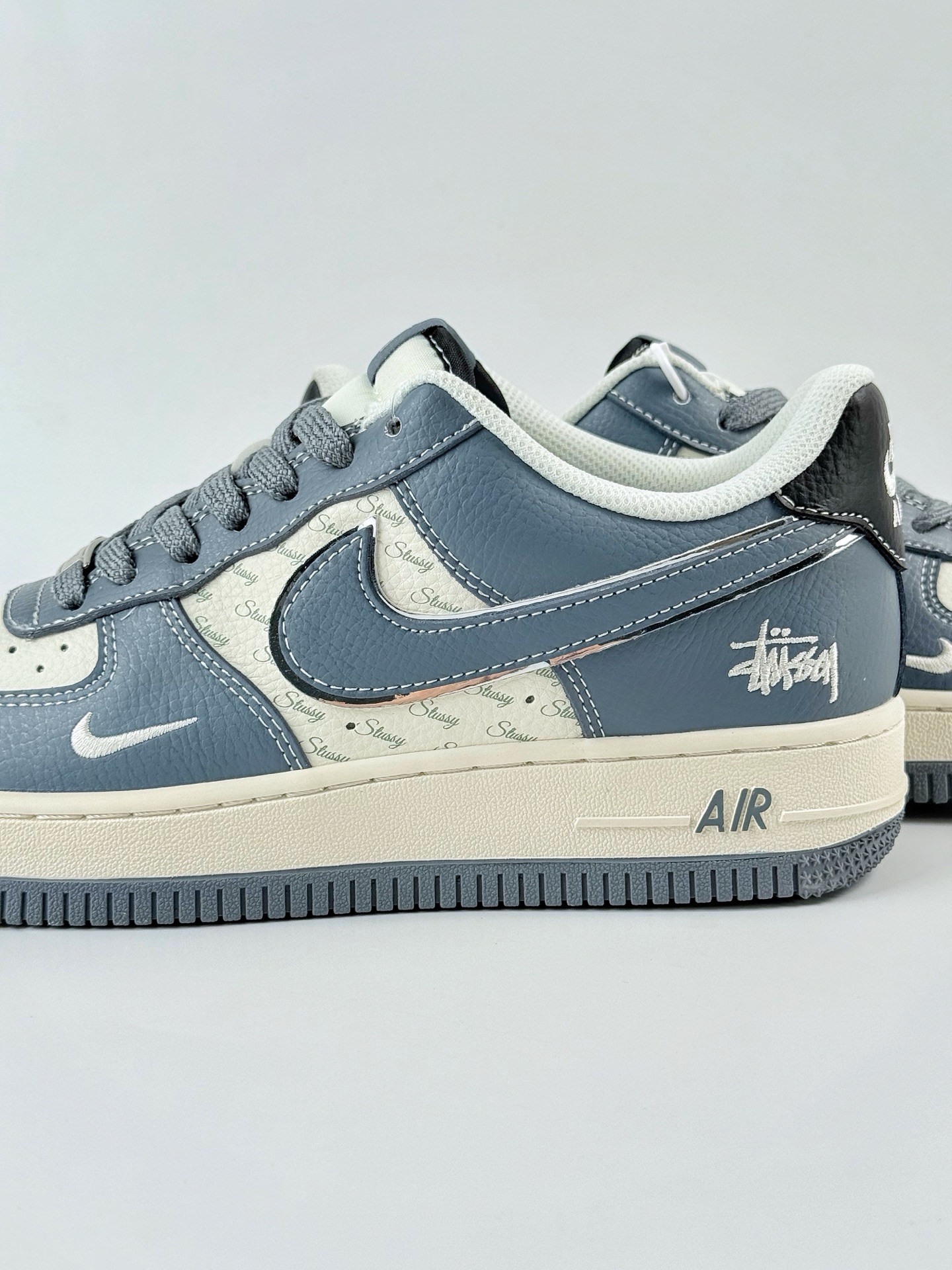 Nike Air Force 1 Low 07 x Stussy 蓝白小勾 XS1958-553