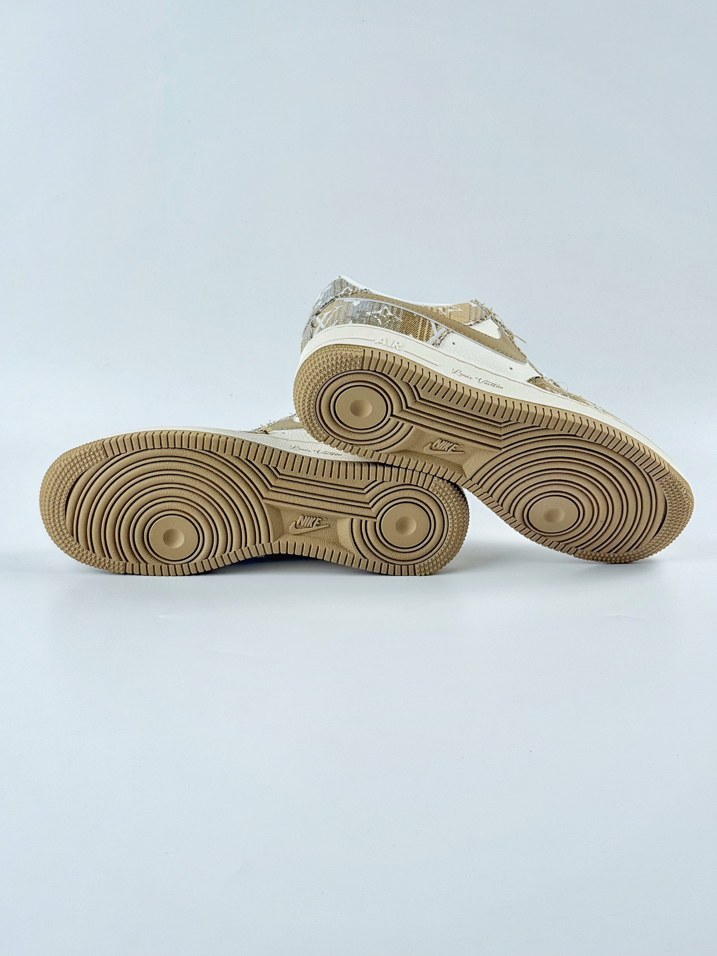 Nike Air Force 1 Low 07 x Louis Vuitton 黄白 XS1958-582