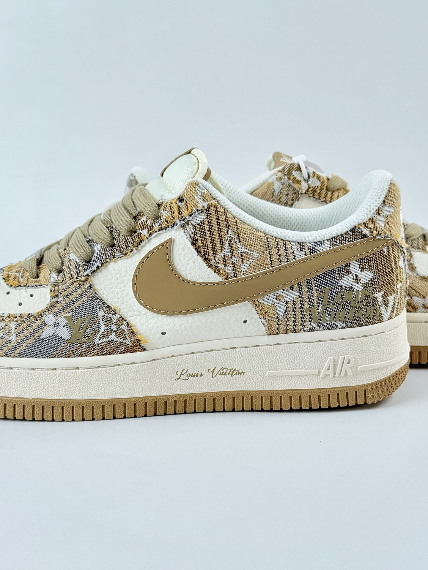 Nike Air Force 1 Low 07 x Louis Vuitton 黄白 XS1958-582