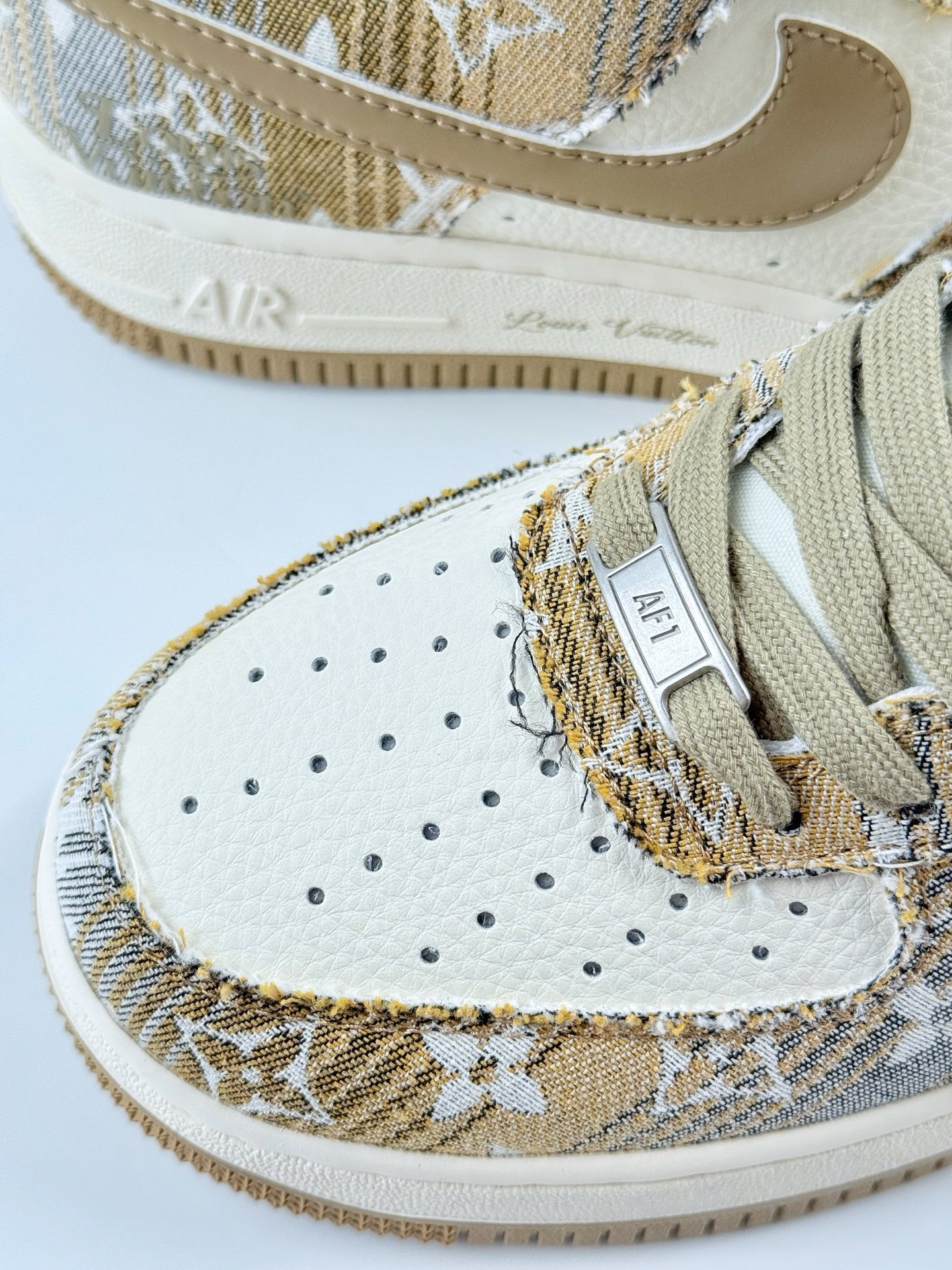 Nike Air Force 1 Low 07 x Louis Vuitton 黄白 XS1958-582