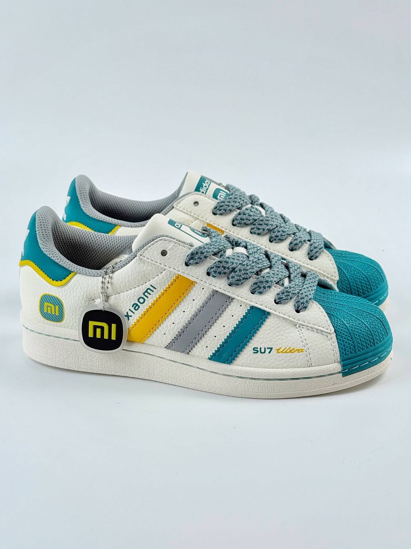 AD Originals Superstar x SU7 Ultra 82 贝壳头 白绿满天星 SD6824