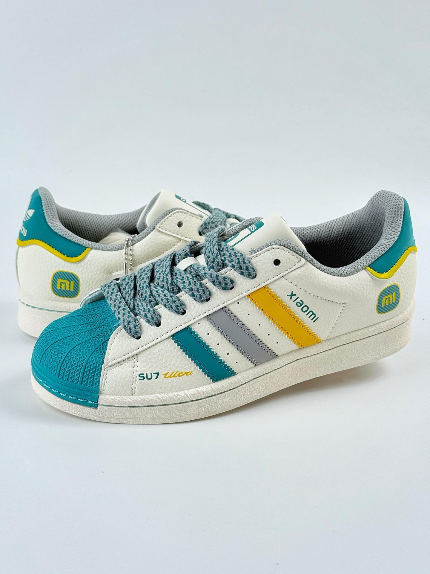 AD Originals Superstar x SU7 Ultra 82 贝壳头 白绿满天星 SD6824