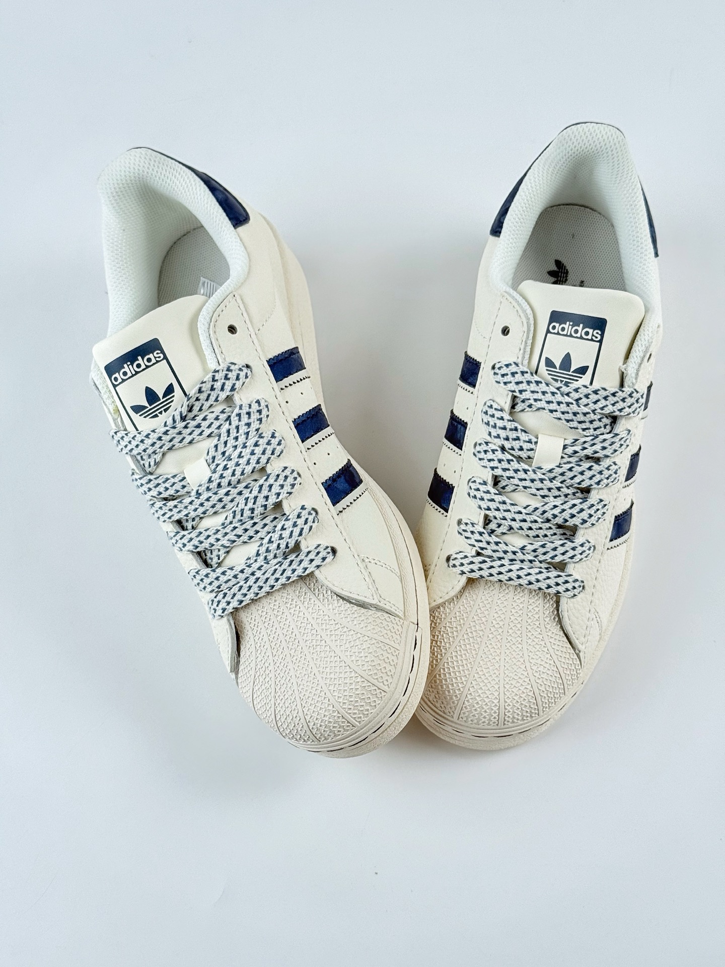 AD Originals Superstar x OFF-WHITE 白蓝满天星 HS3074