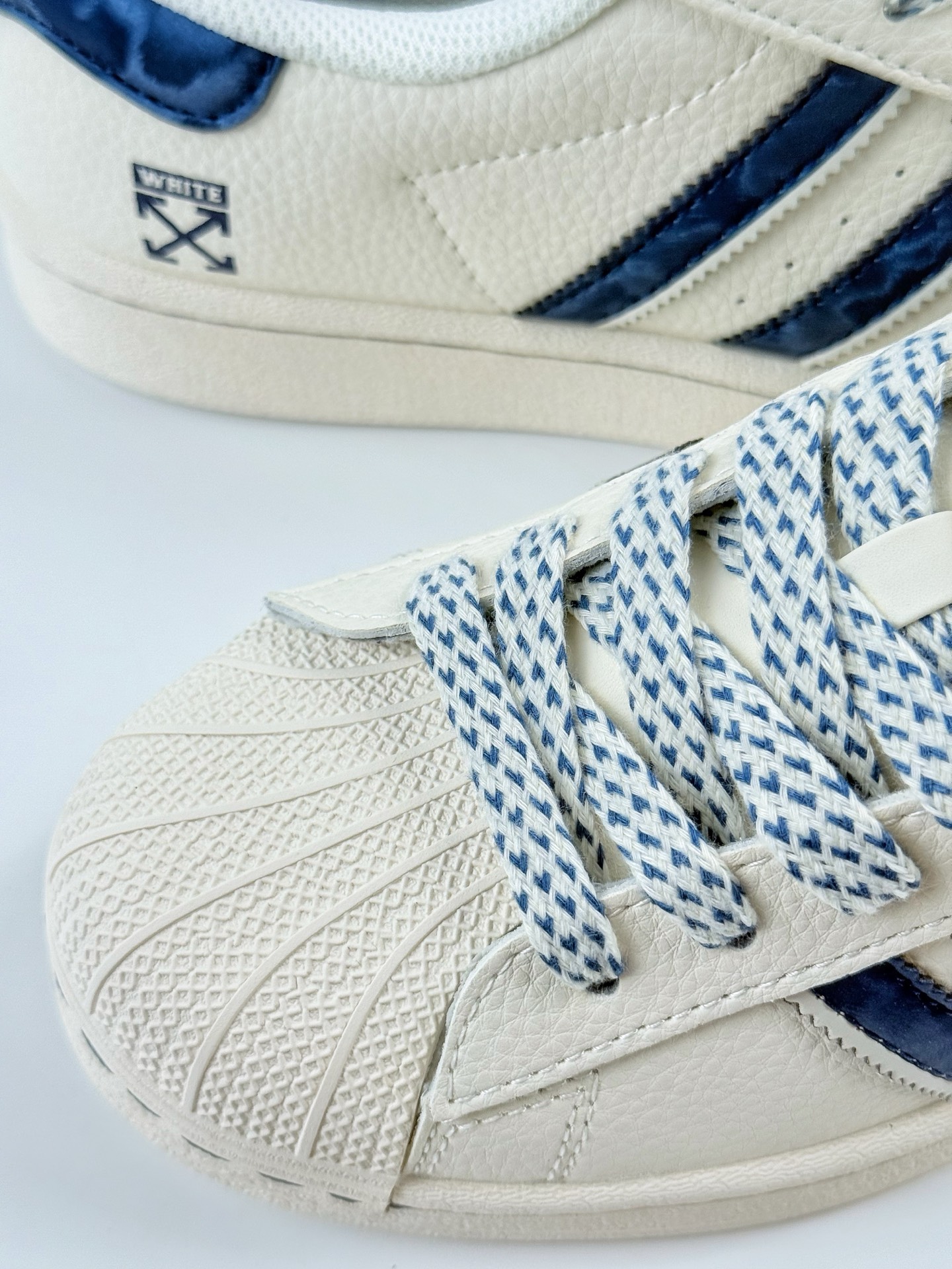 AD Originals Superstar x OFF-WHITE 白蓝满天星 HS3074