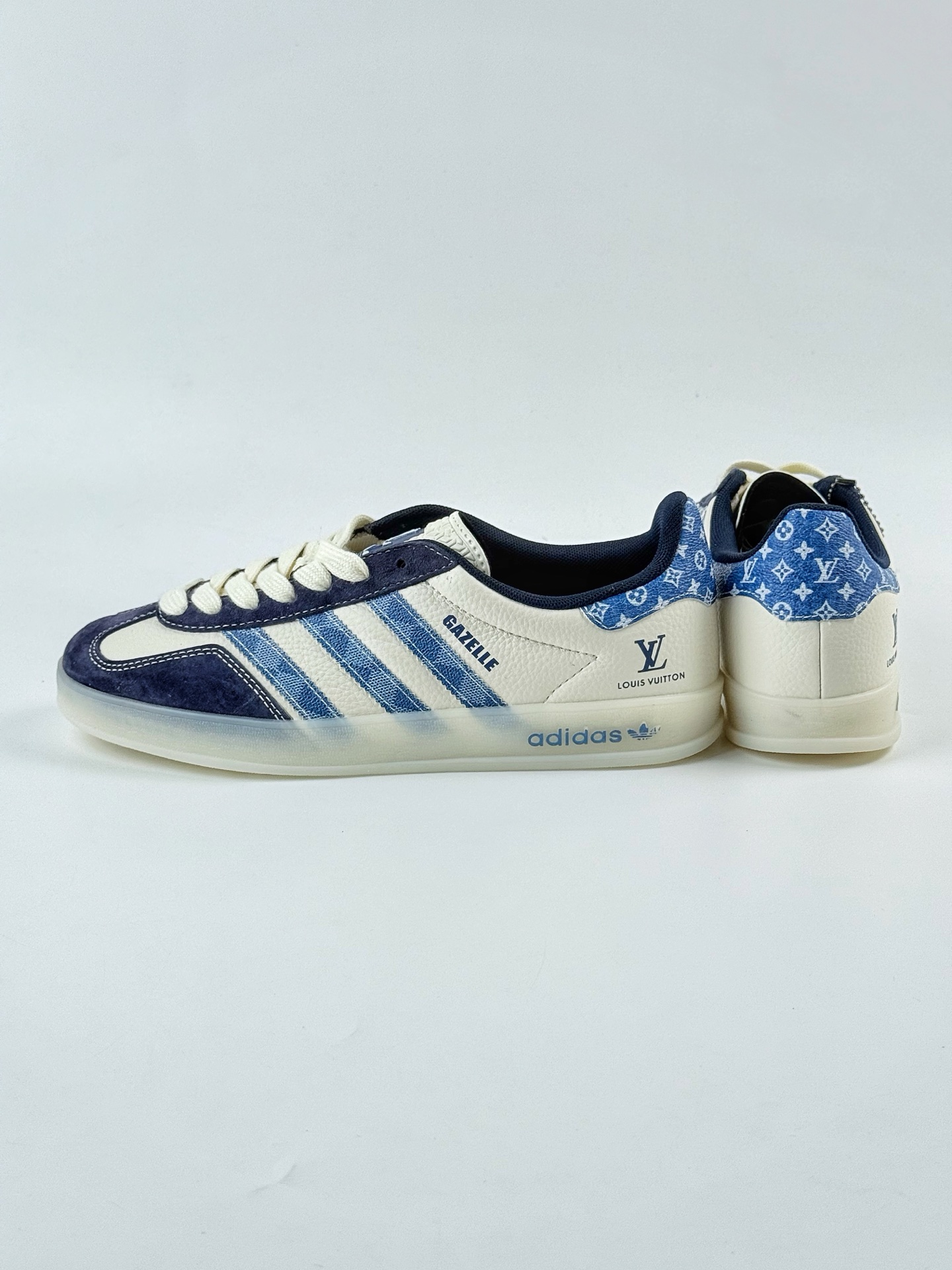 adidas Originals Gazelle INdoor x Louis Vuitton 白蓝 三叶草休闲防滑耐磨低帮板鞋 DM1234-008