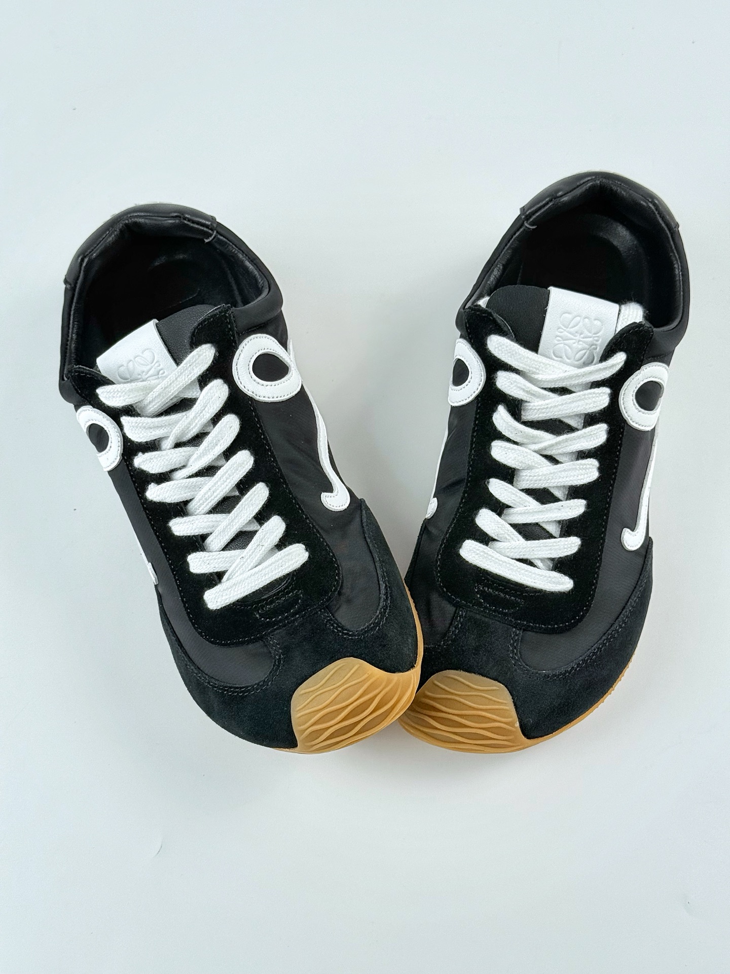 配件+10 罗意威Loewe Ballet Runner 2.0 Sneakers 芭蕾舞2.0系列阿甘复古风德训薄底百搭休闲运动鞋