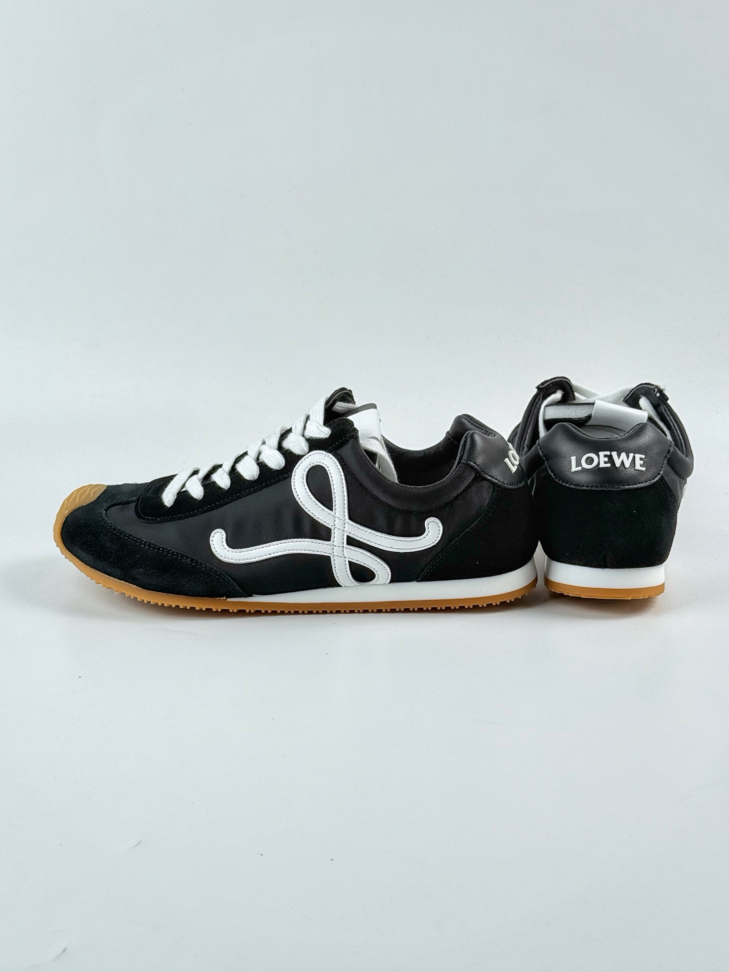 配件+10 罗意威Loewe Ballet Runner 2.0 Sneakers 芭蕾舞2.0系列阿甘复古风德训薄底百搭休闲运动鞋
