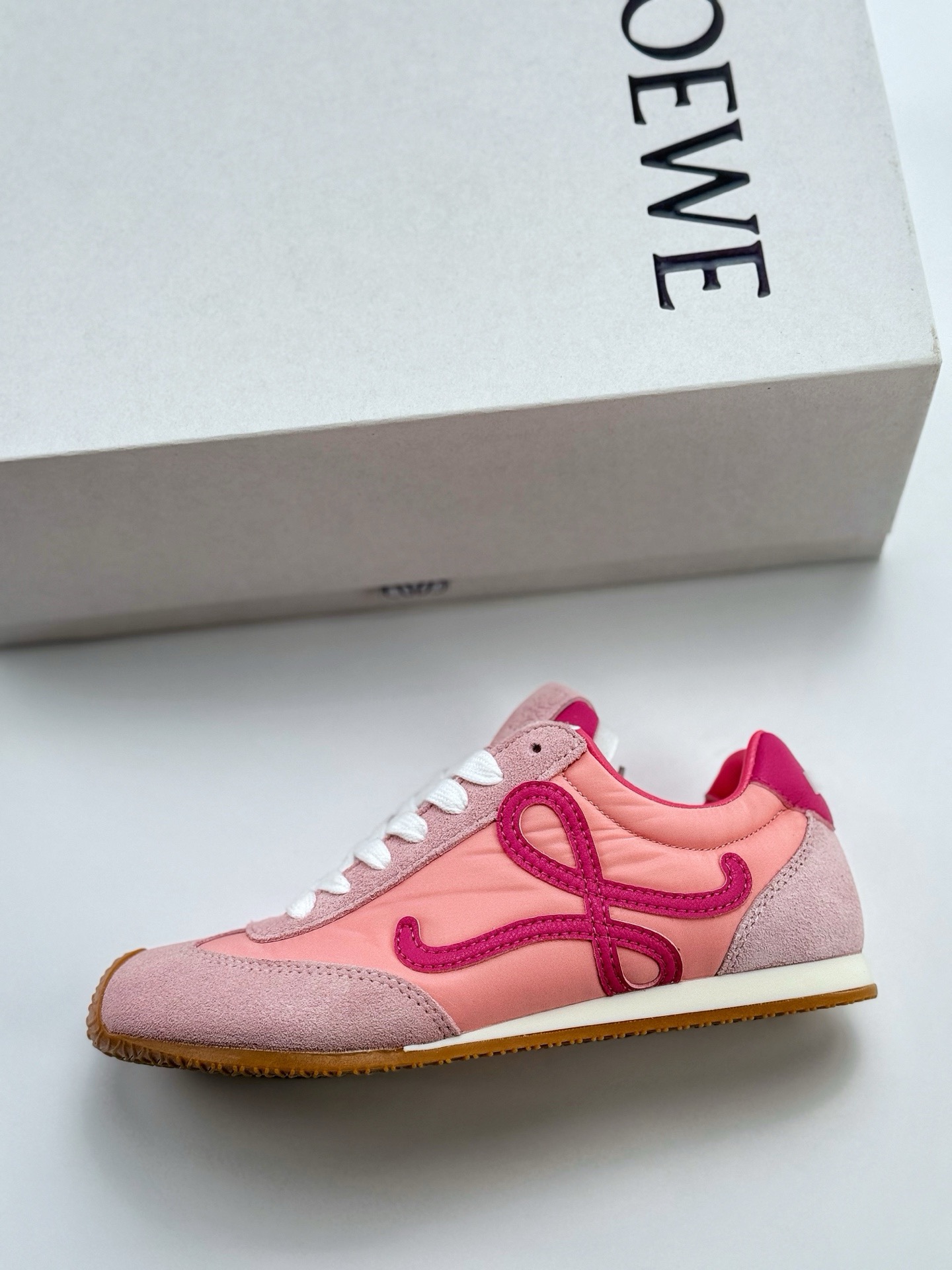 配件+10 罗意威Loewe Ballet Runner 2.0 Sneakers 芭蕾舞2.0系列阿甘复古风德训薄底百搭休闲运动鞋