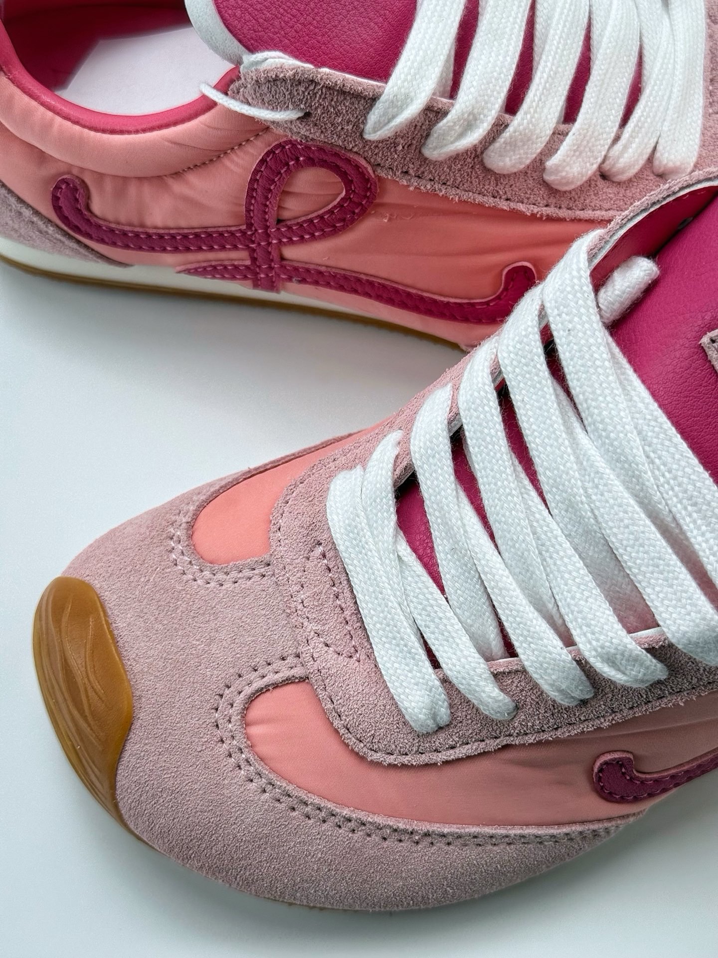 配件+10 罗意威Loewe Ballet Runner 2.0 Sneakers 芭蕾舞2.0系列阿甘复古风德训薄底百搭休闲运动鞋