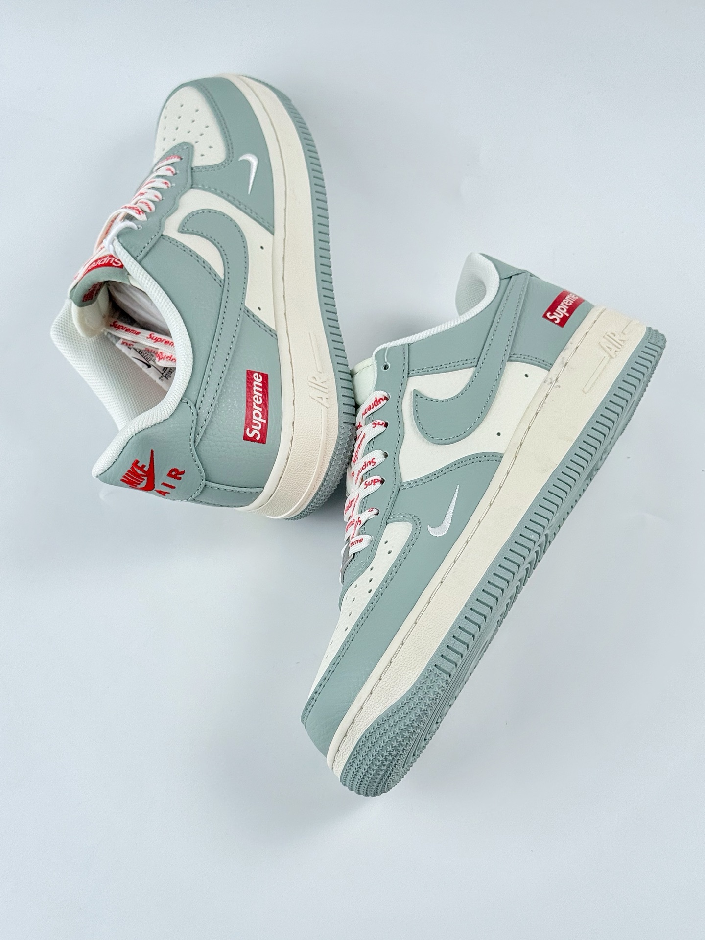 260 Nike Air Force 1 Low 07 x Supreme 灰白小勾 ZH2598-319