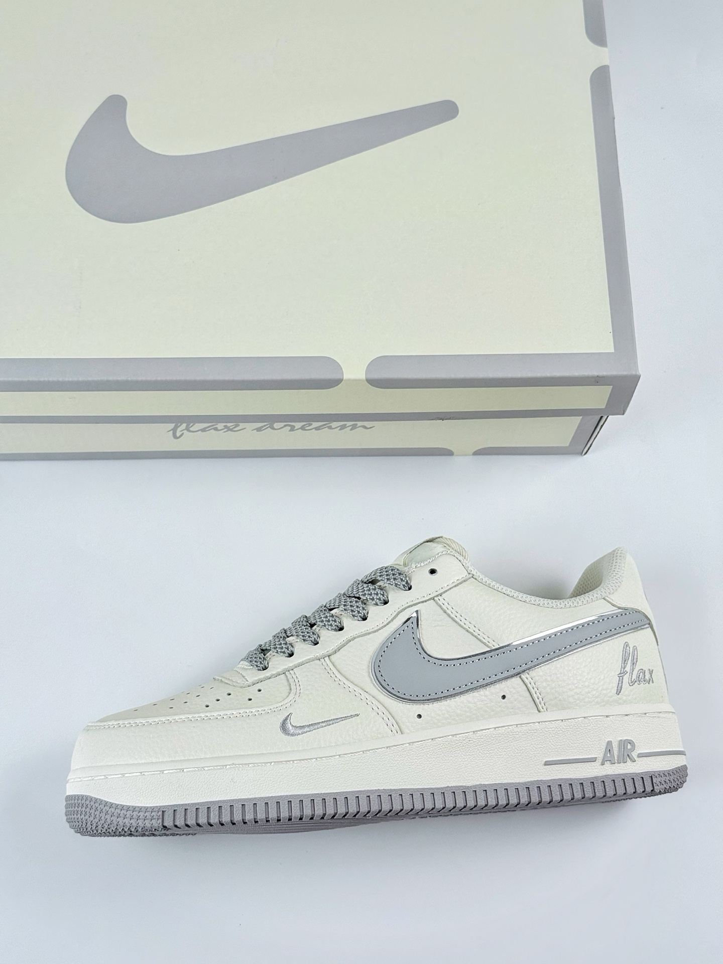 200 Nike Air Force 1 Low 07 x Dream 白灰小勾满天星 DR2024-106