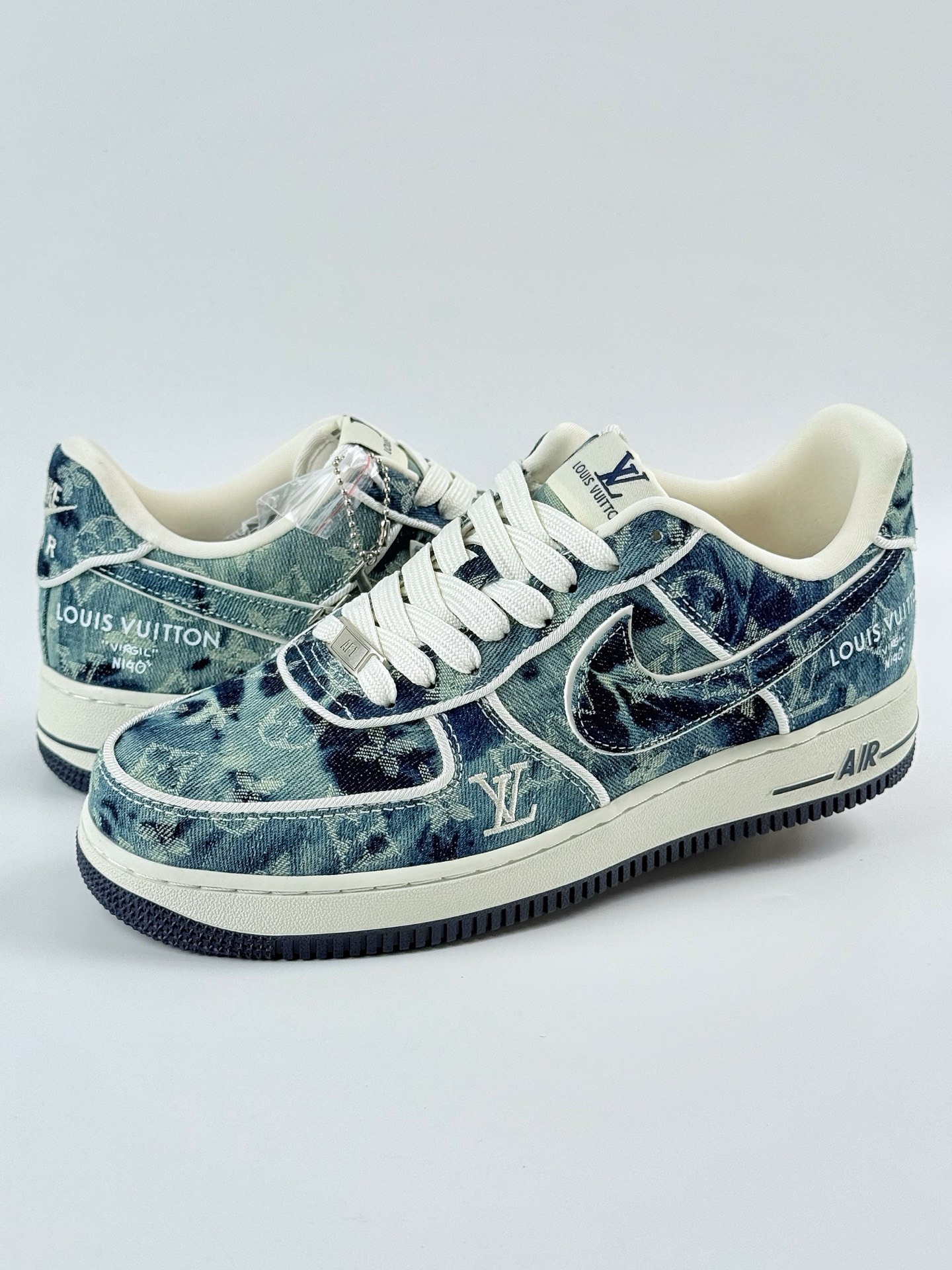 260 Nike Air Force 1 Low 07 x Louis Vuitton 牛仔蓝 SC9207-533