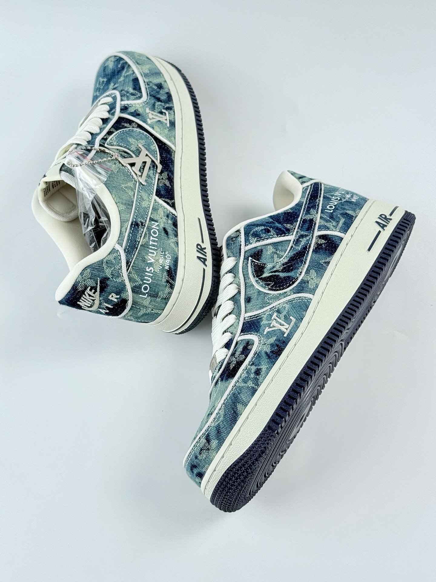 260 Nike Air Force 1 Low 07 x Louis Vuitton 牛仔蓝 SC9207-533