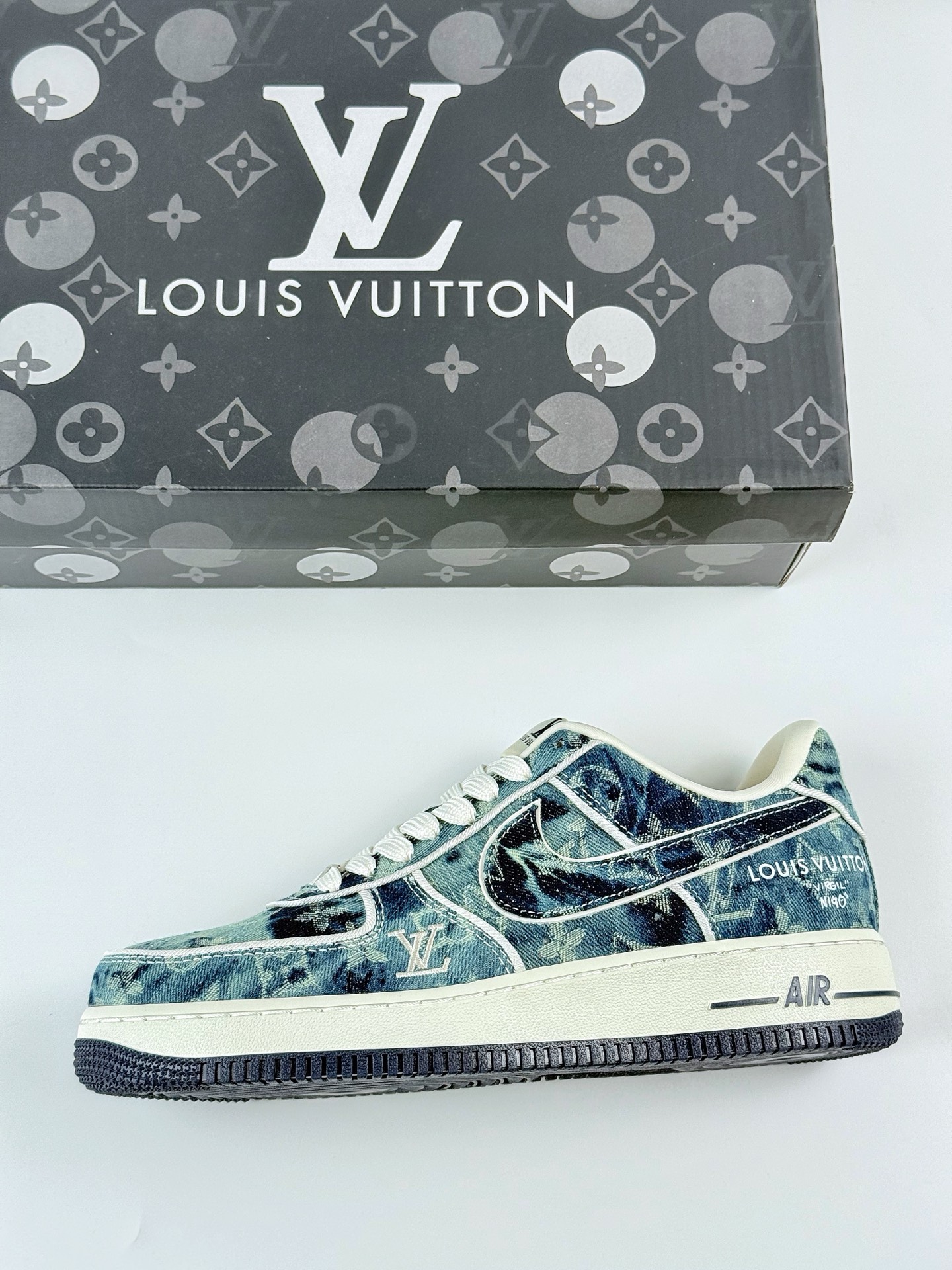 260 Nike Air Force 1 Low 07 x Louis Vuitton 牛仔蓝 SC9207-533