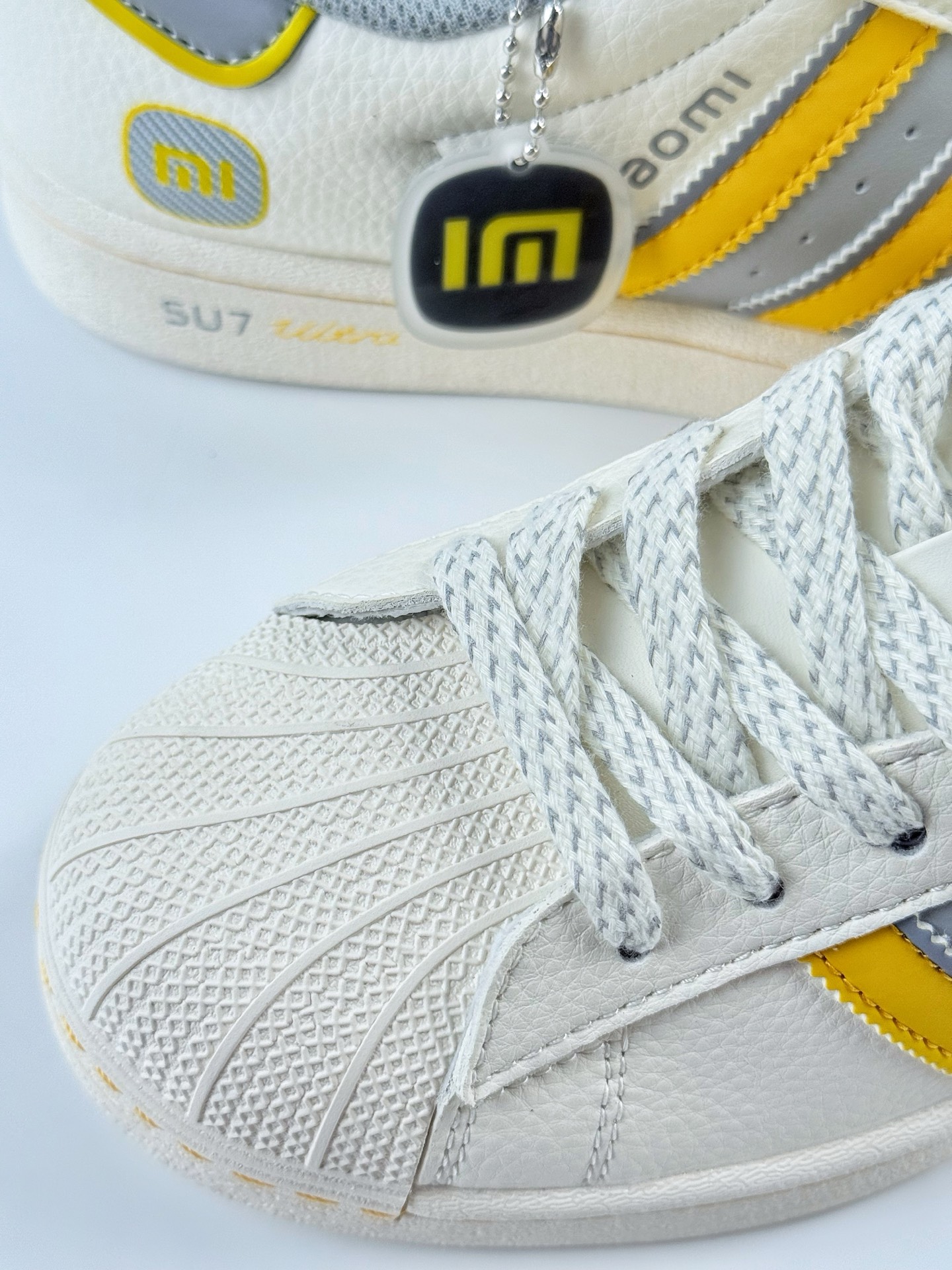 220 AD Originals Superstar x SU7 Ultra 82 贝壳头 白灰黄满天星 JY8917