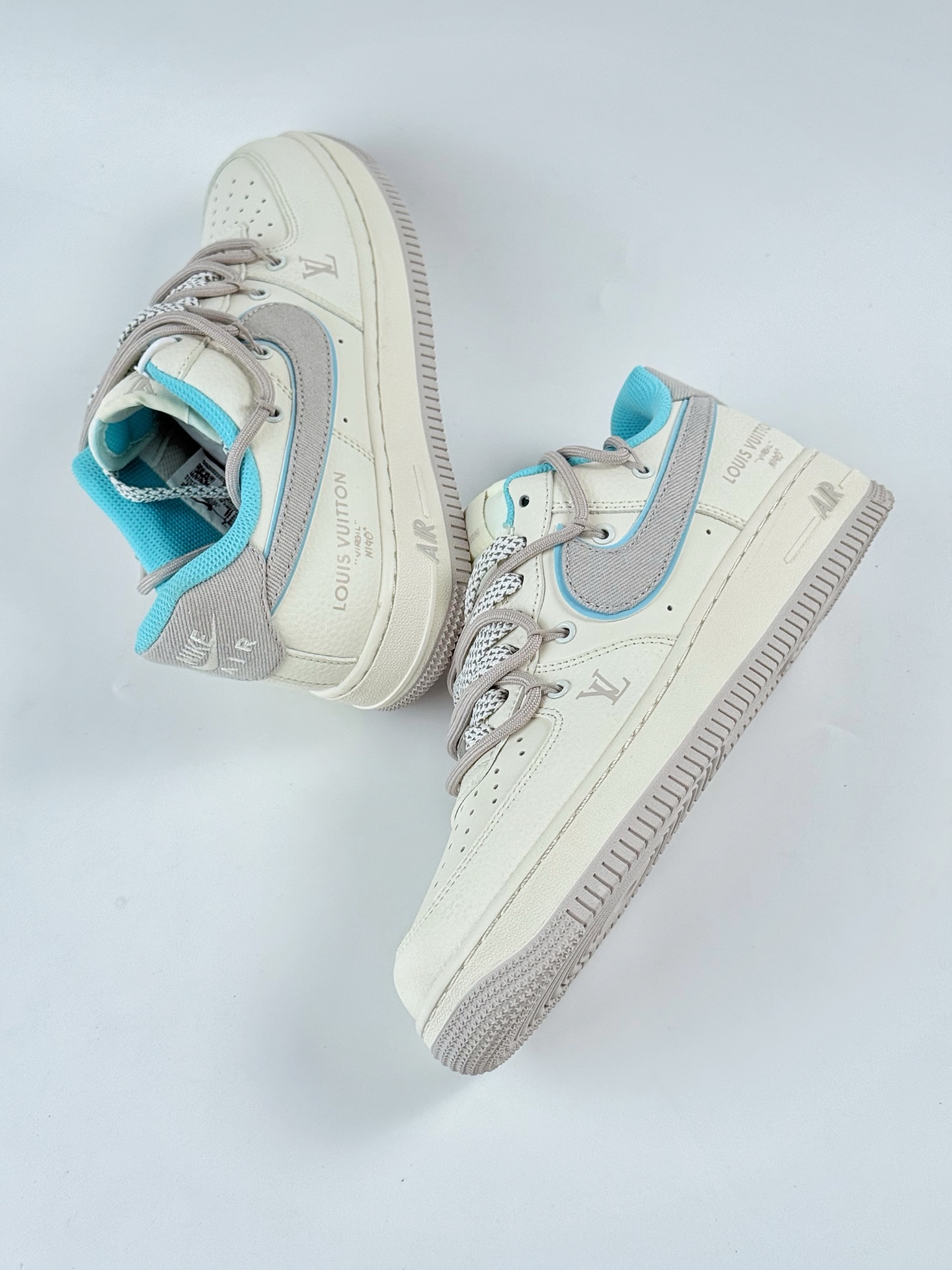 260 Nike Air Force 1 Low 07 x Louis Vuitton 白蓝满天星 DM6868-095