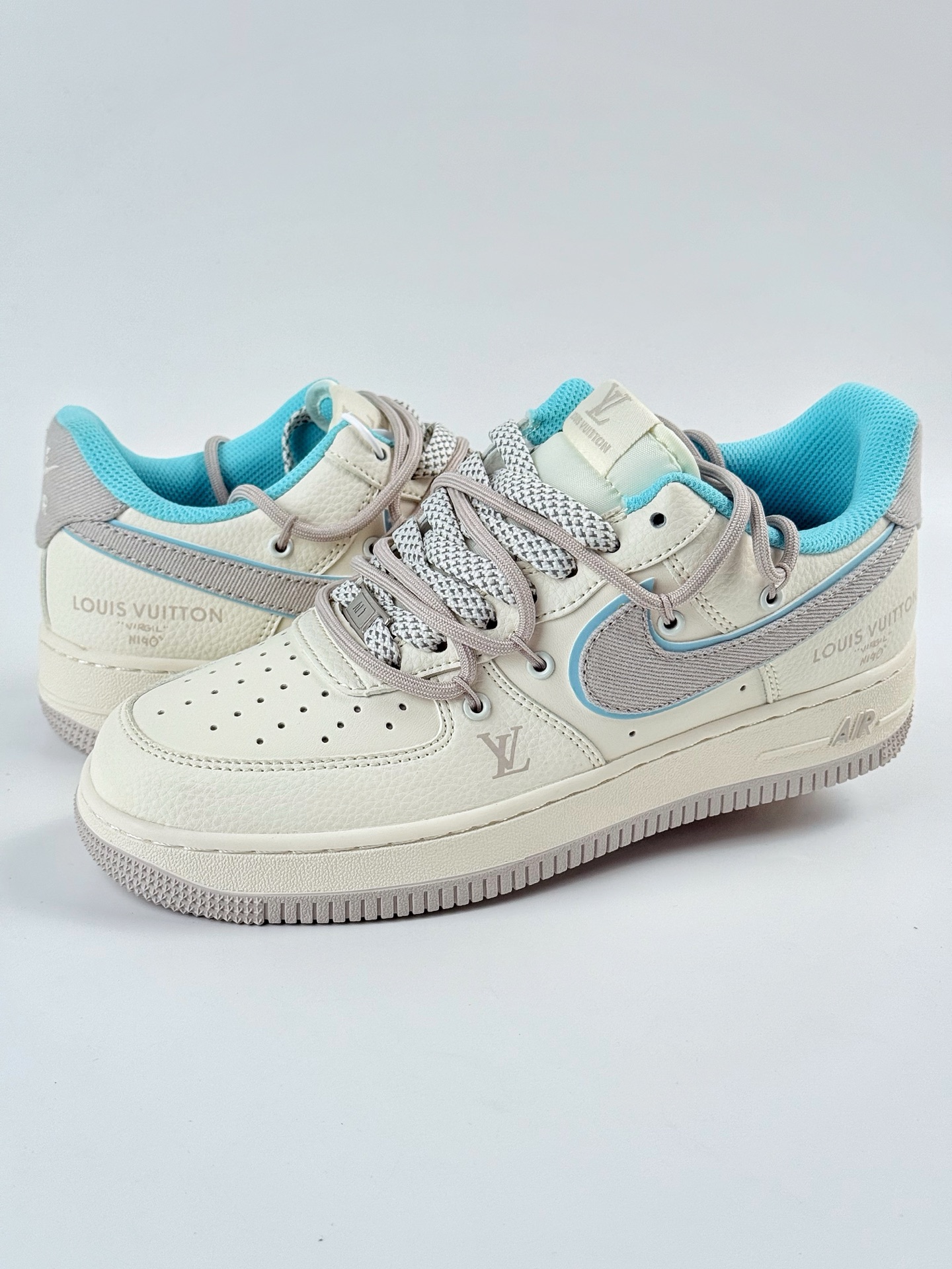 260 Nike Air Force 1 Low 07 x Louis Vuitton 白蓝满天星 DM6868-095