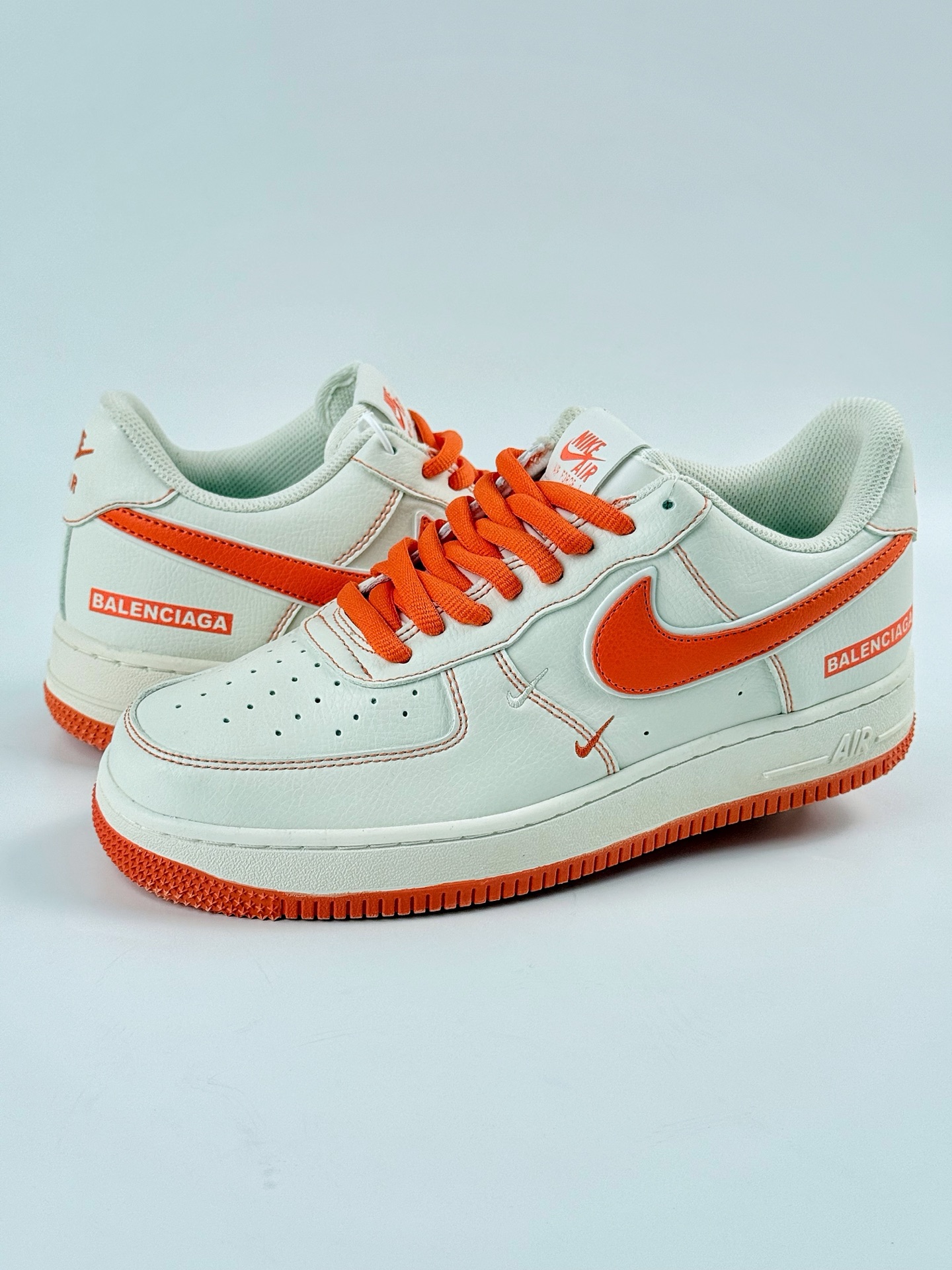 240 Nike Air Force 1 Low 07 x Balenciaga 白橙双小勾 FR0538-092