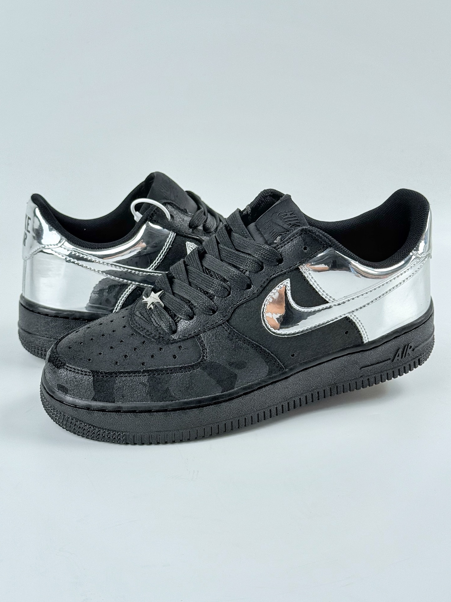 200 Nike Air Force 1 Low 07 黑银 HF2885-001