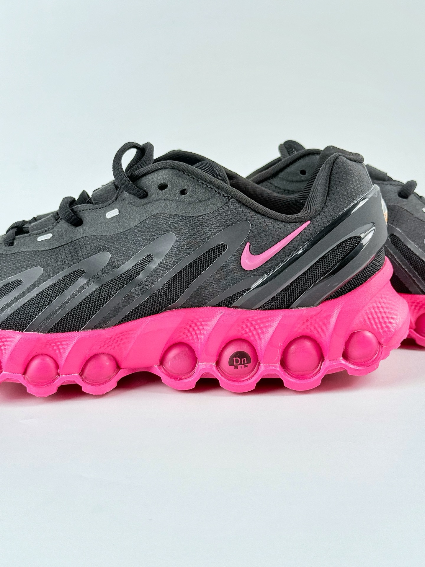 190 Nike Air Max DN8 复古减震气垫跑鞋 FQ7860-005