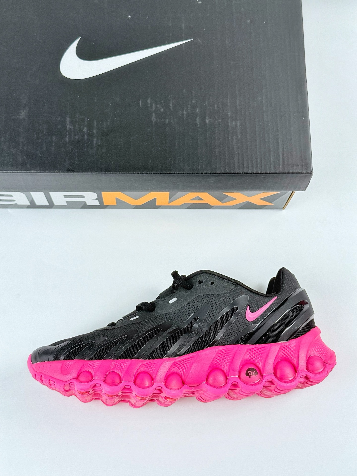 190 Nike Air Max DN8 复古减震气垫跑鞋 FQ7860-005
