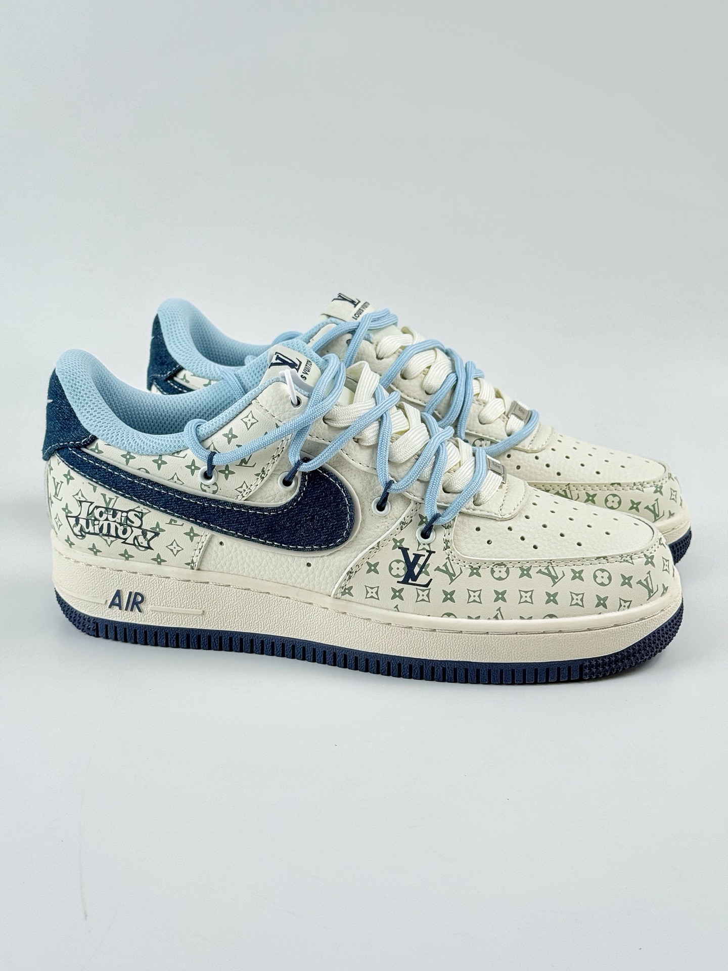 260 Nike Air Force 1 Low 07 x Louis Vuitton 白蓝 DM6868-096