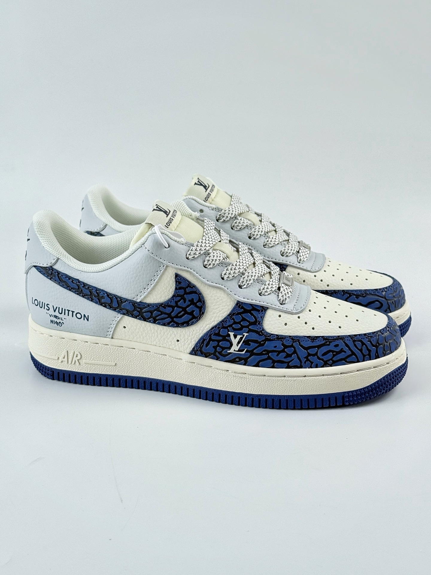 260 Nike Air Force 1 Low 07 x Louis Vuitton 蓝白灰满天星 JJ2508-701