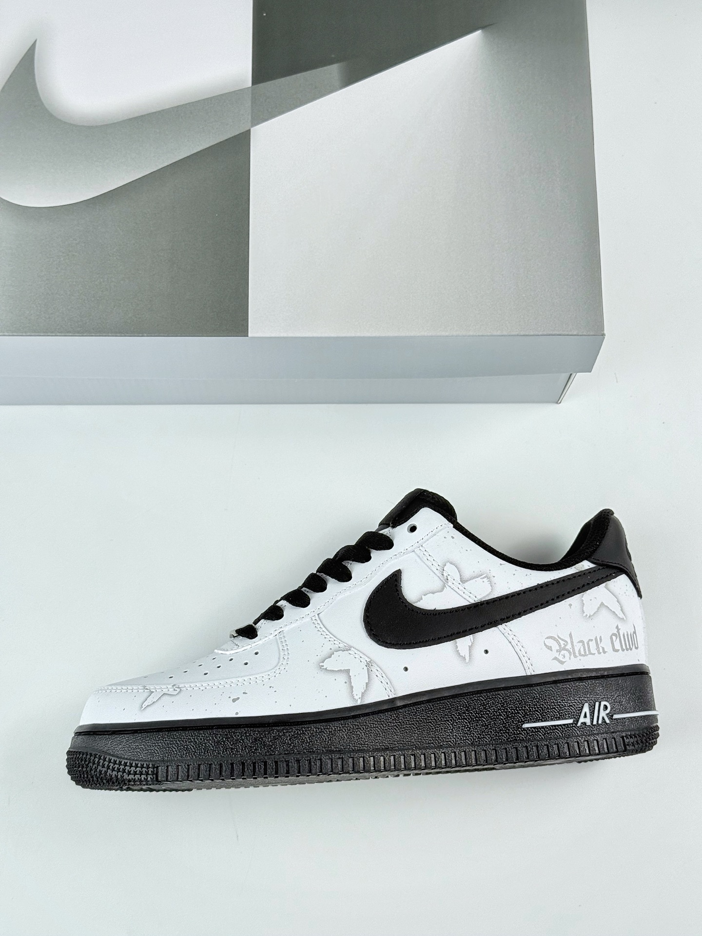 260 Nike Air Force 1 Low 07 谜雾守则 黑白灰 ZH0316-081