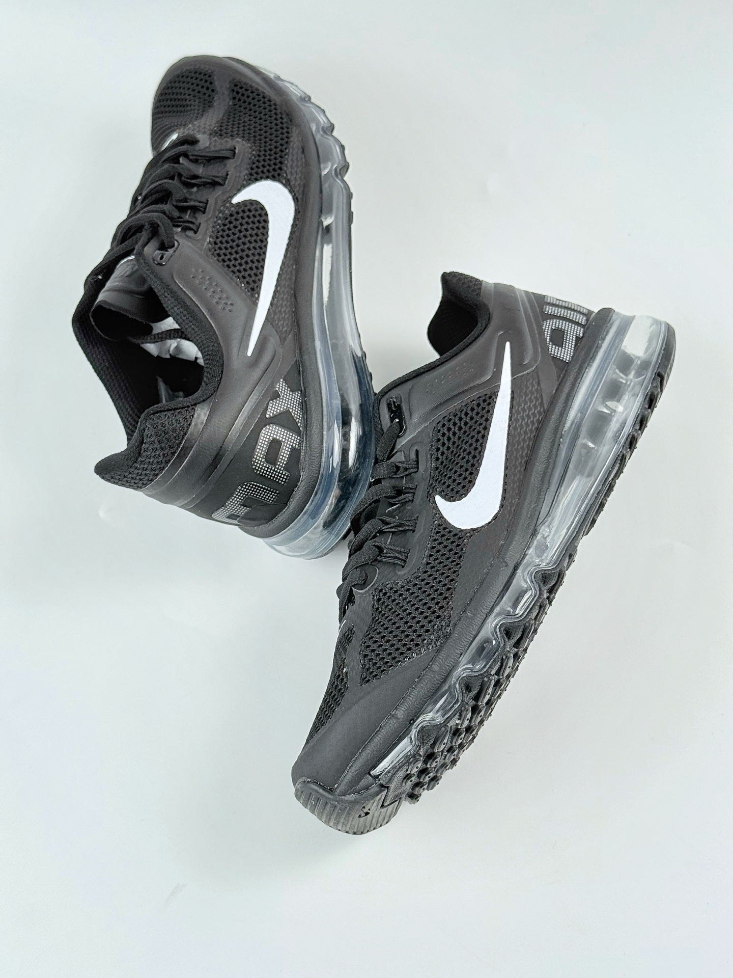 Nike Air Max+ 复古减震气垫跑鞋 554886-108