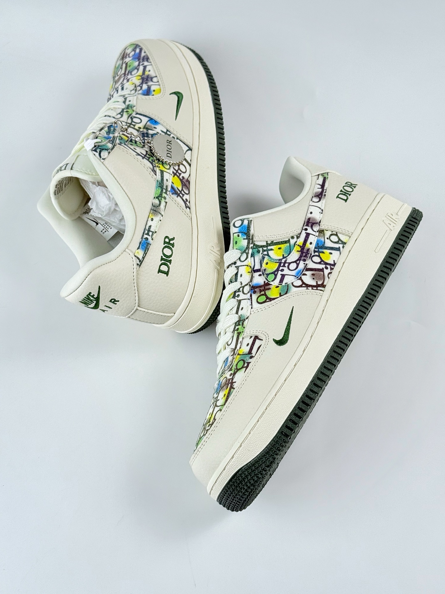 260 Nike Air Force 1 Low 07 x DIOR 白绿小勾 DF0188-065