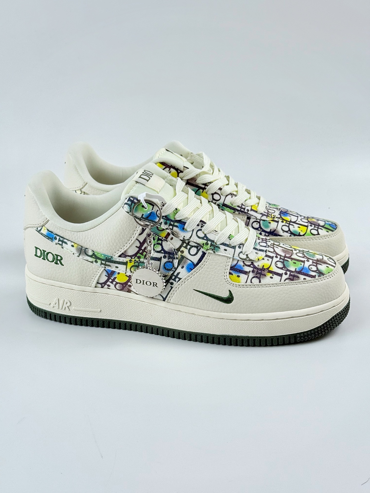 260 Nike Air Force 1 Low 07 x DIOR 白绿小勾 DF0188-065