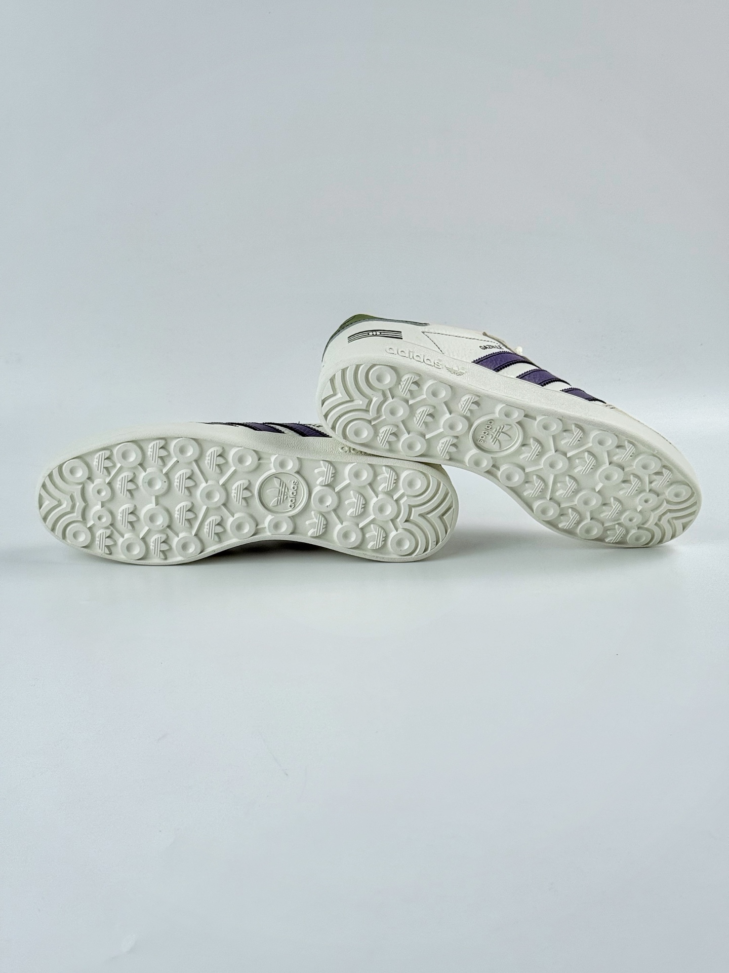 adidas Originals Gazelle INdoor x GUCCI 三叶草休闲防滑耐磨低帮板鞋 DD6603