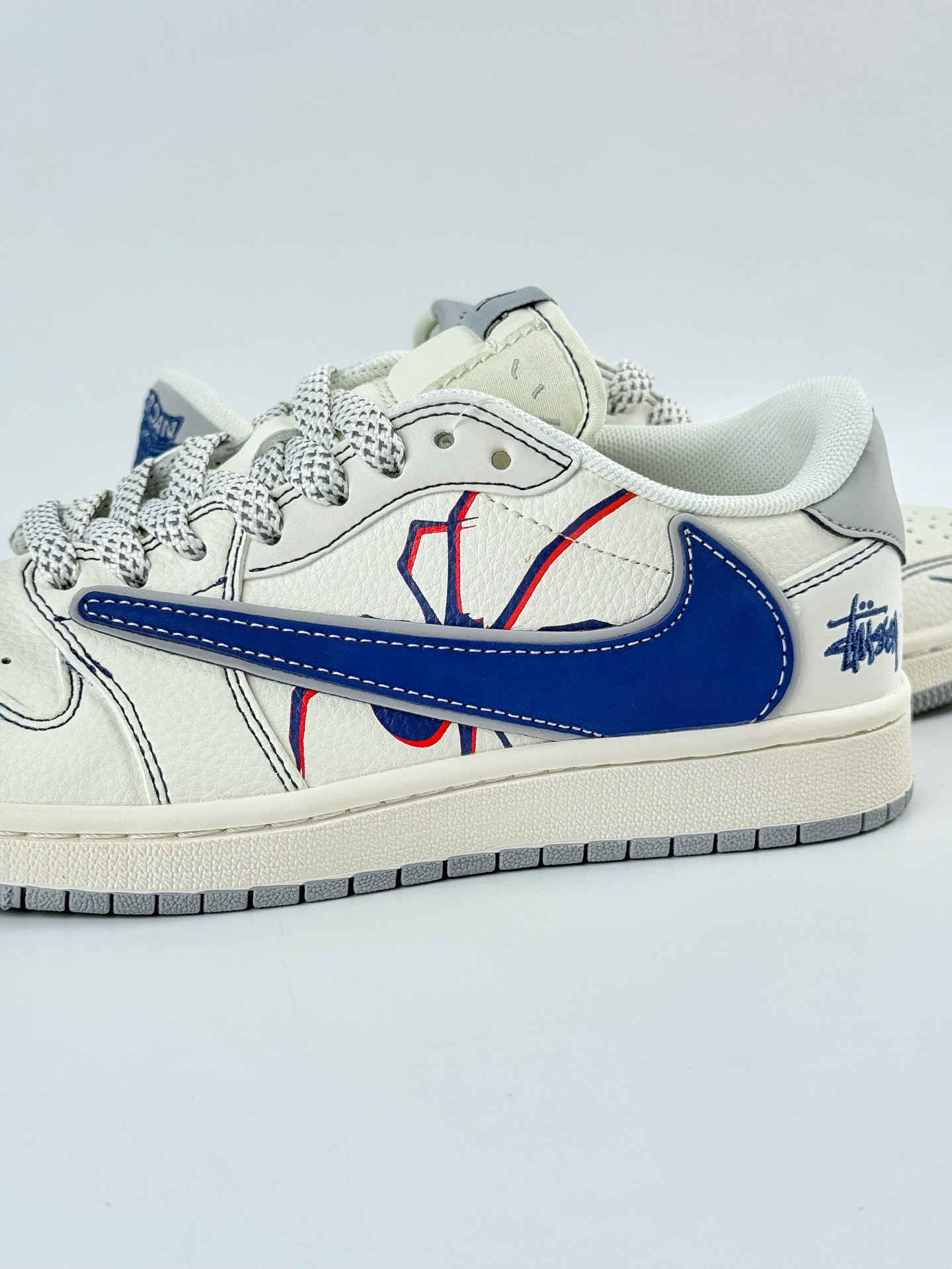 Travis Scott x Nike Air Jordan 1 Low x Stussy Air Jordan 1 Low 反转白蓝灰小勾满天星倒钩 HS8068-005