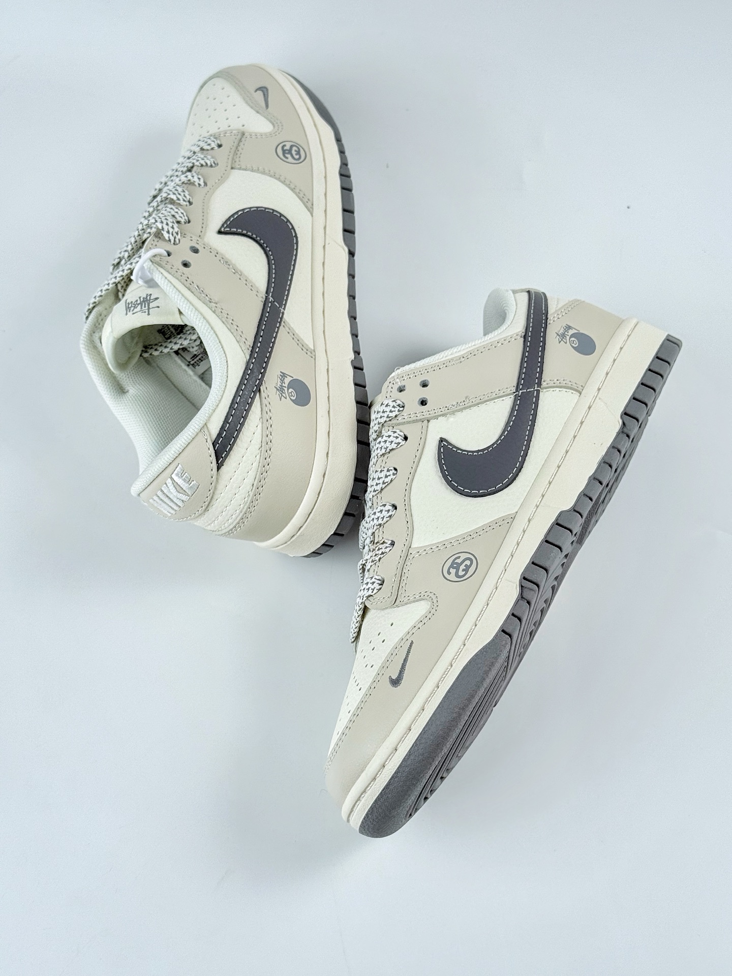 Nike SB Dunk Low x Stussy 米白小勾满天星 XF8698-085