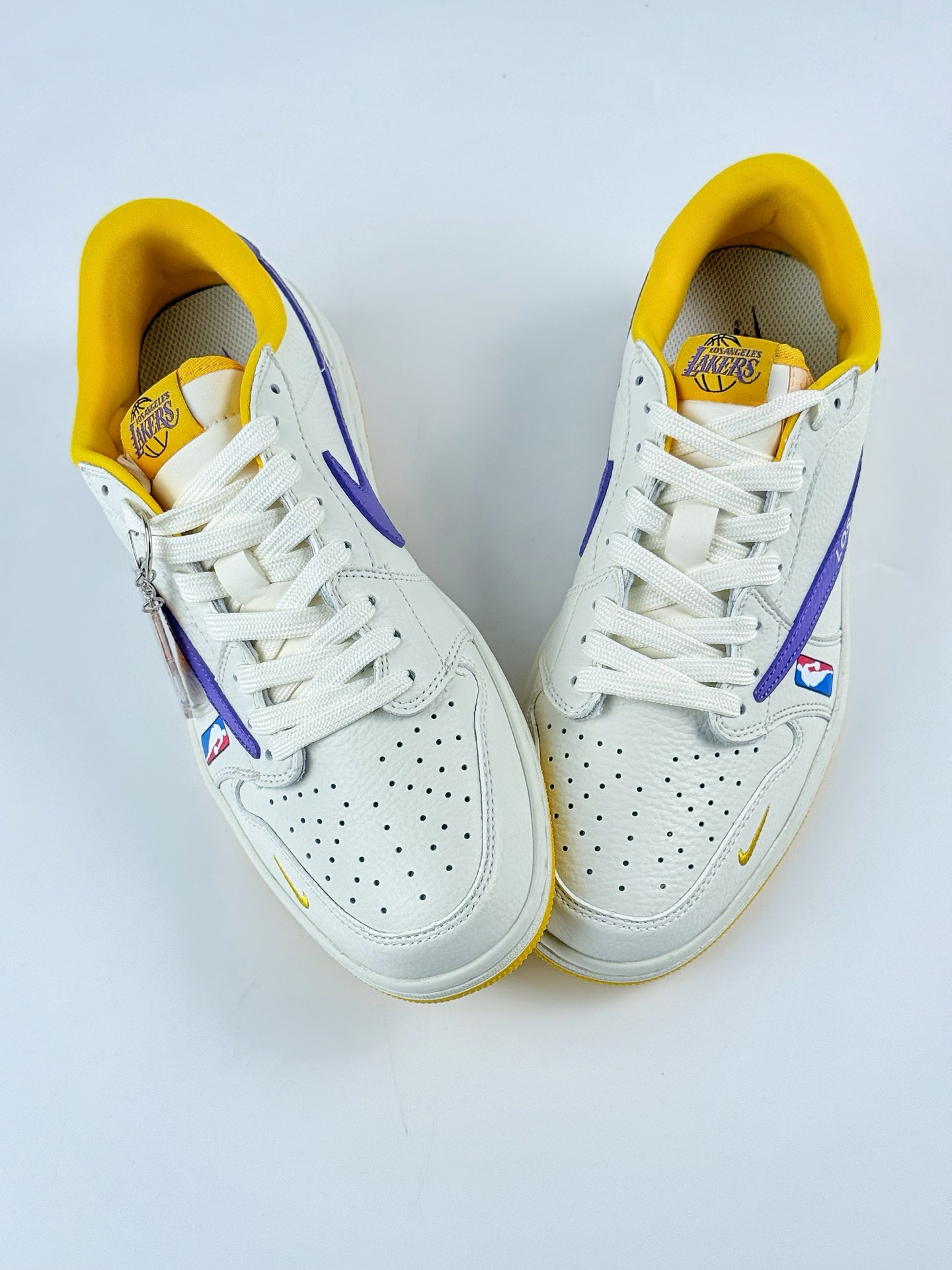 280 Travis Scott x Nike Air Jordan 1 Low x LOS ANGELES Air Jordan 1 Low 反转洛杉矶湖人白黄紫小勾倒钩 SC9207-027