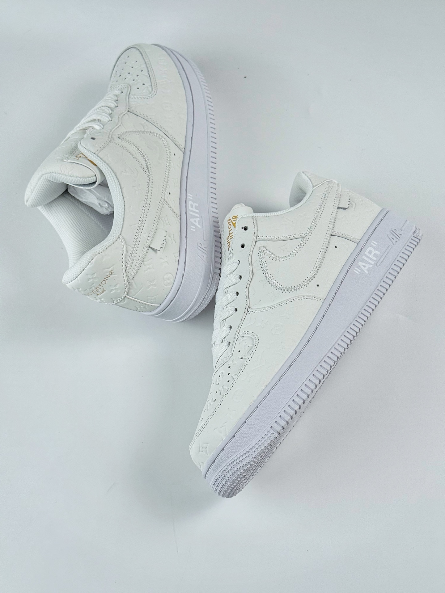 230 Nike Air Force 1 Low 07 x Louis Vuitton 纯白 MS 0232