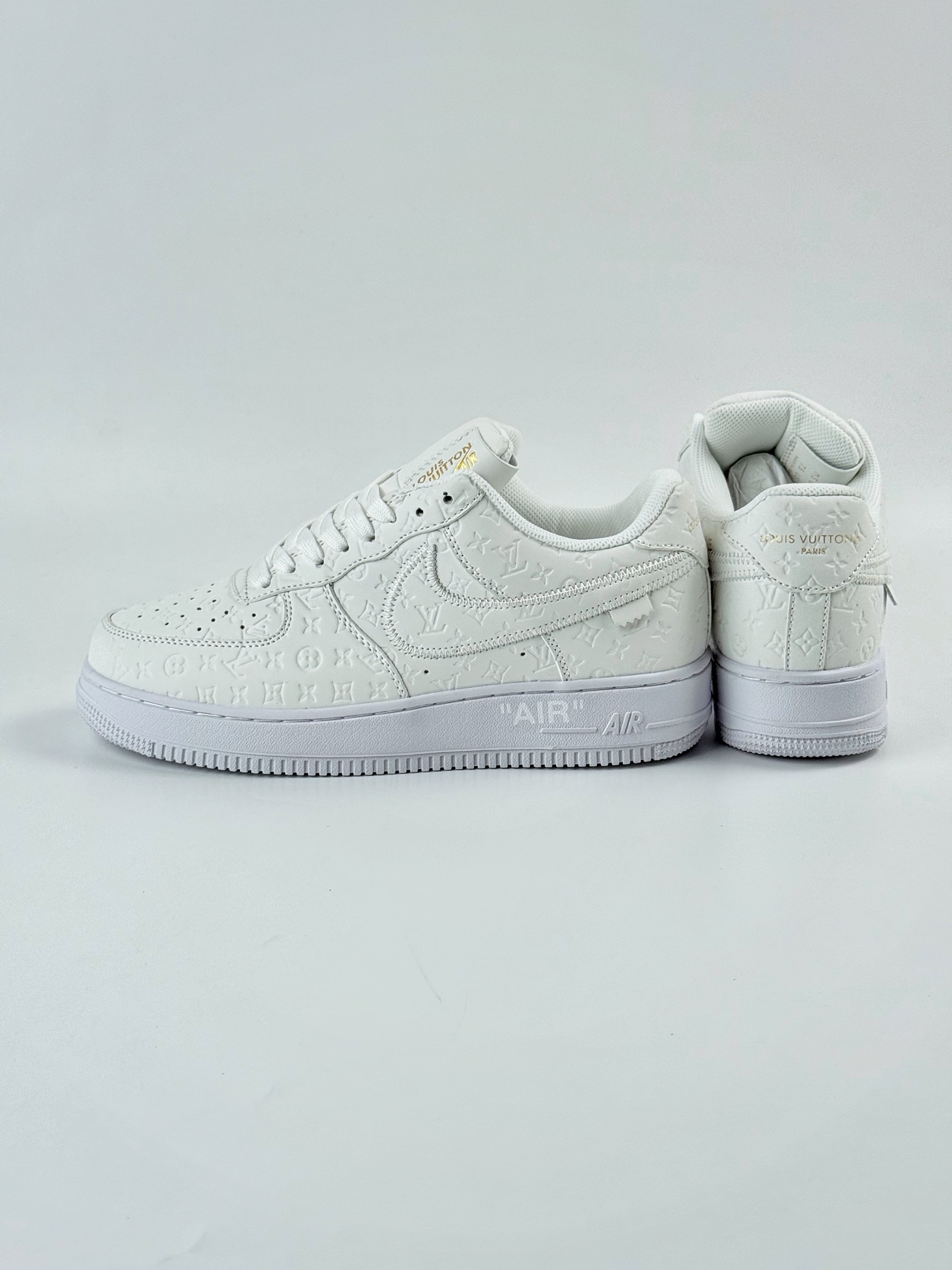 230 Nike Air Force 1 Low 07 x Louis Vuitton 纯白 MS 0232